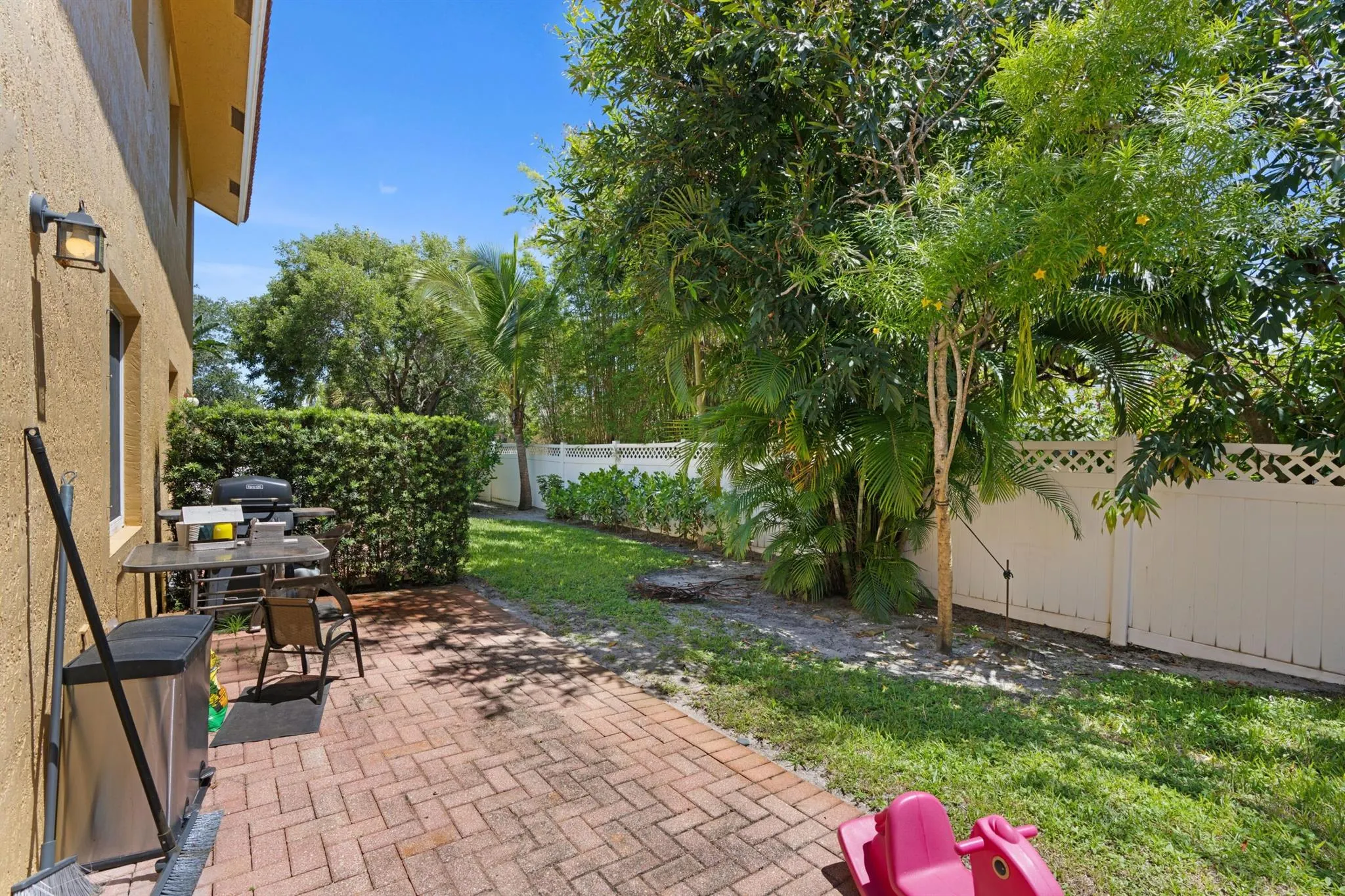 306 SE 23rd Avenue