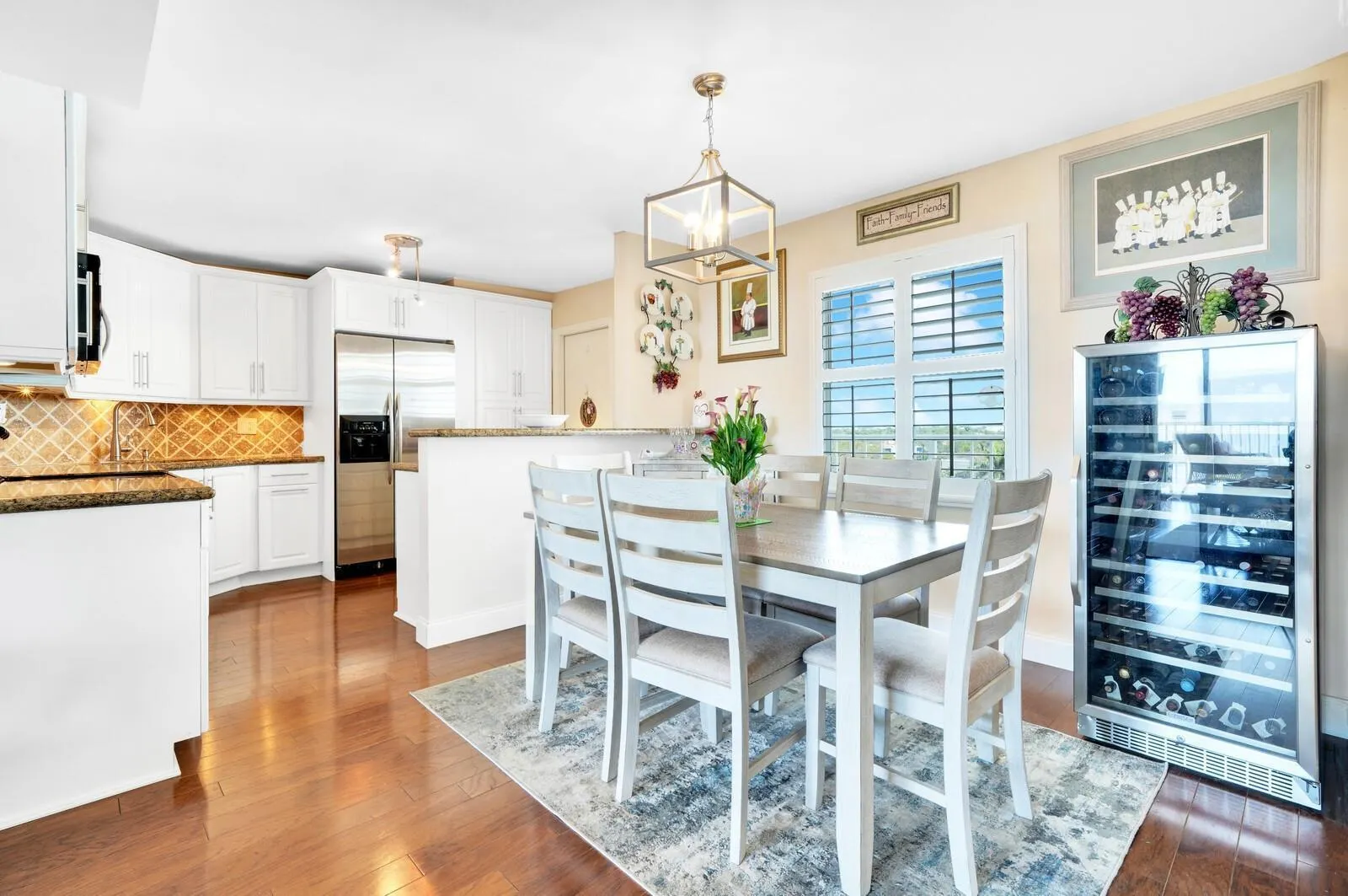 1 Harbourside Drive, #1703