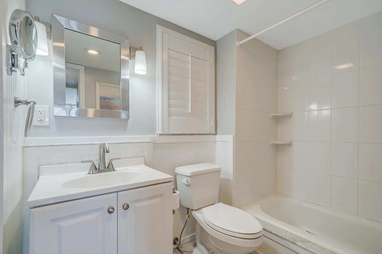 1 Harbourside Drive, #1703