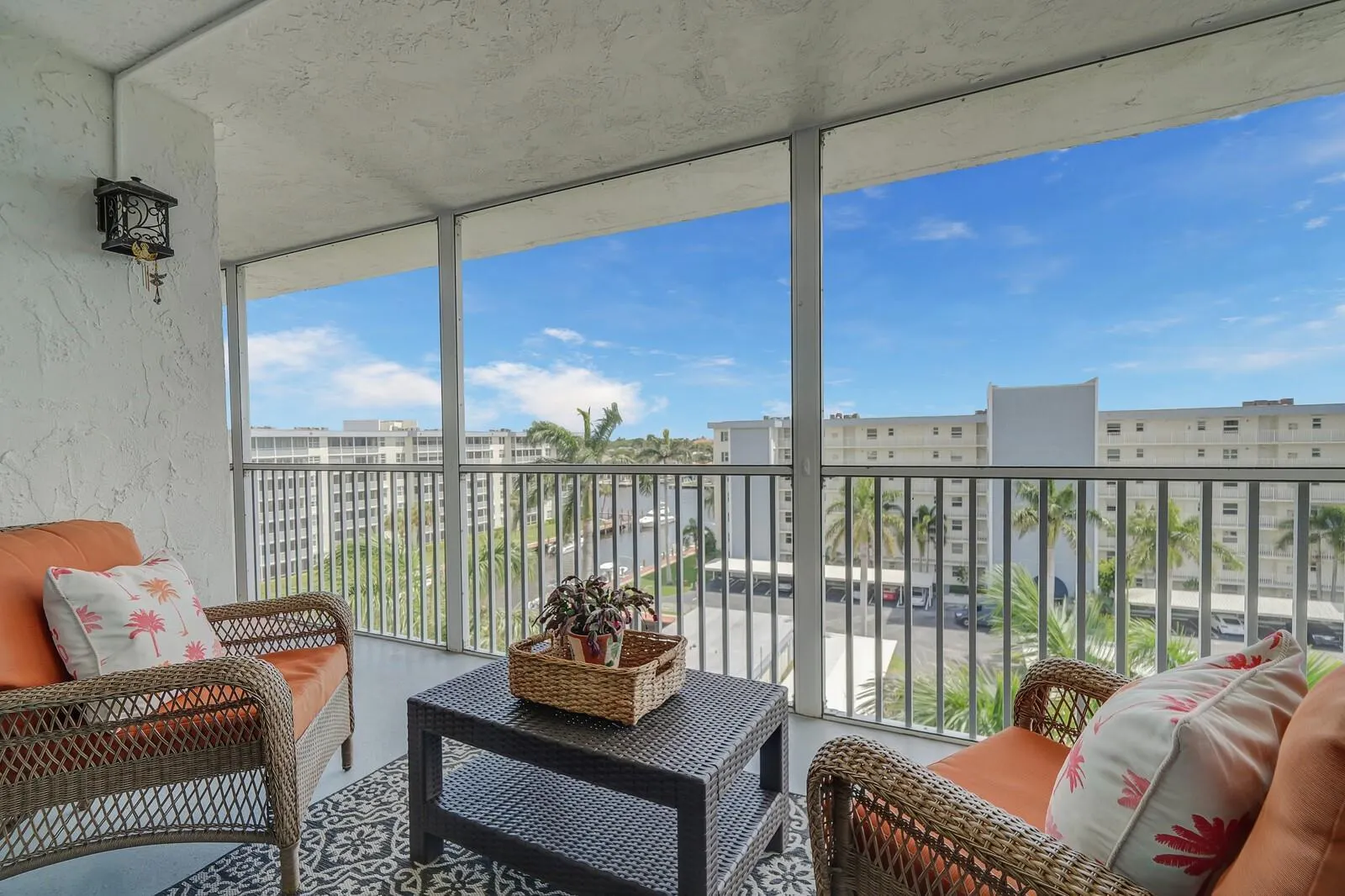 1 Harbourside Drive, #1703