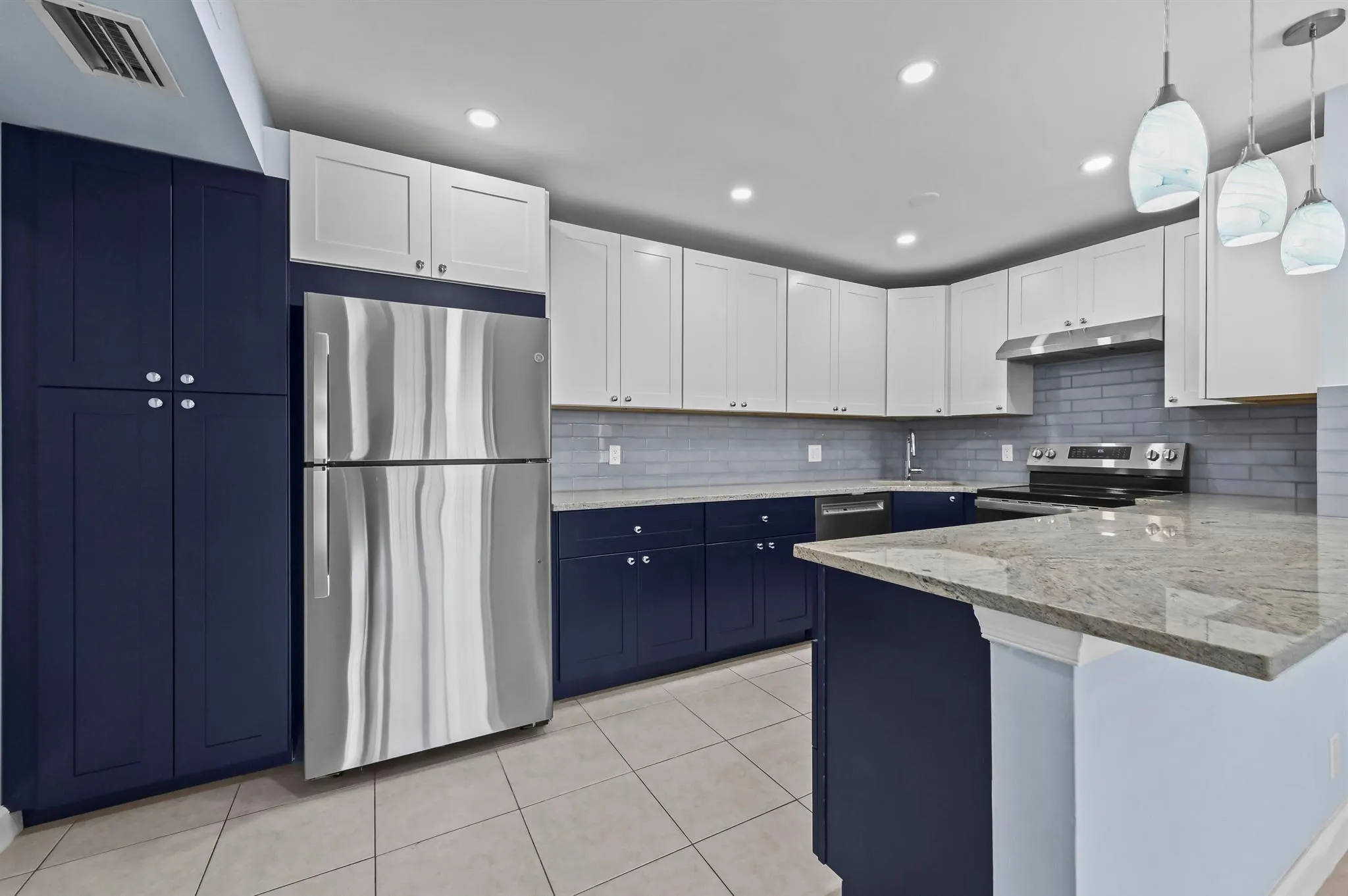1103 Green Pine Boulevard, #C2