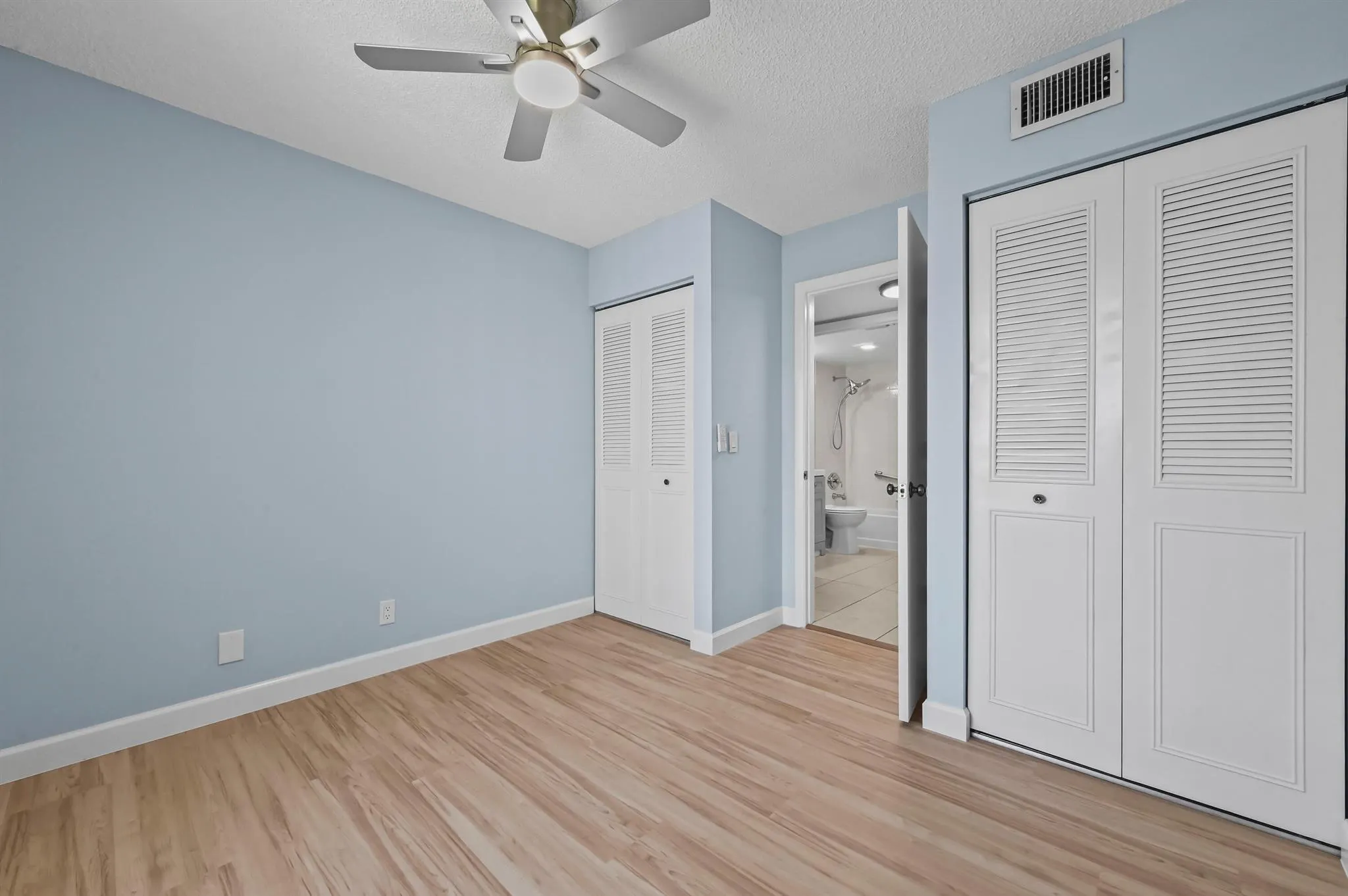 1103 Green Pine Boulevard, #C2