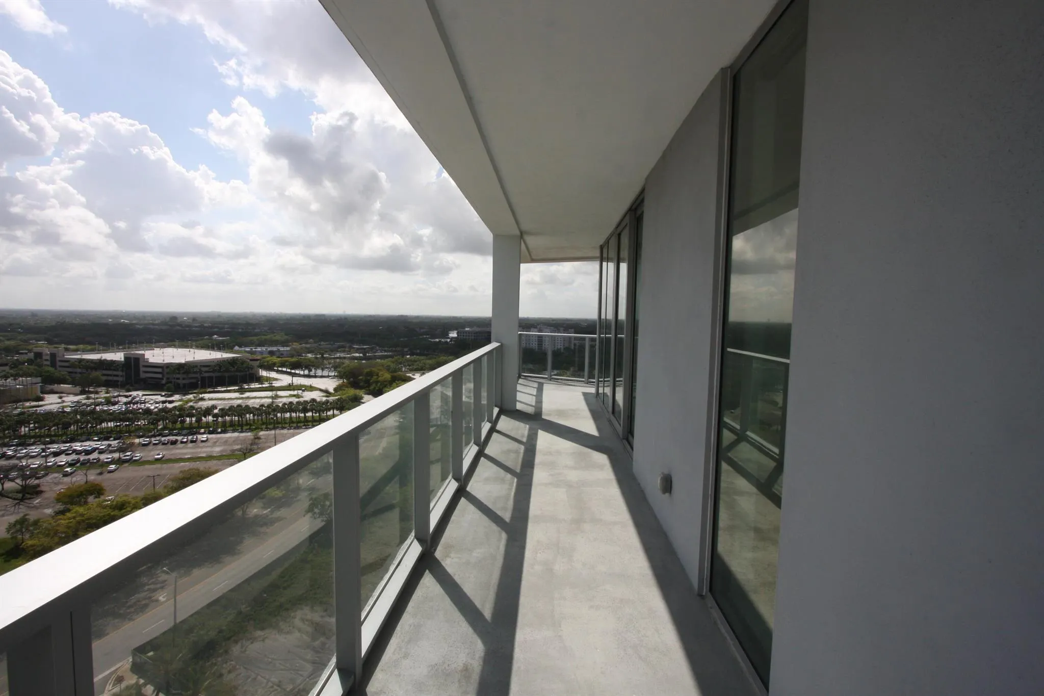 2000 Metropica Way, #1609