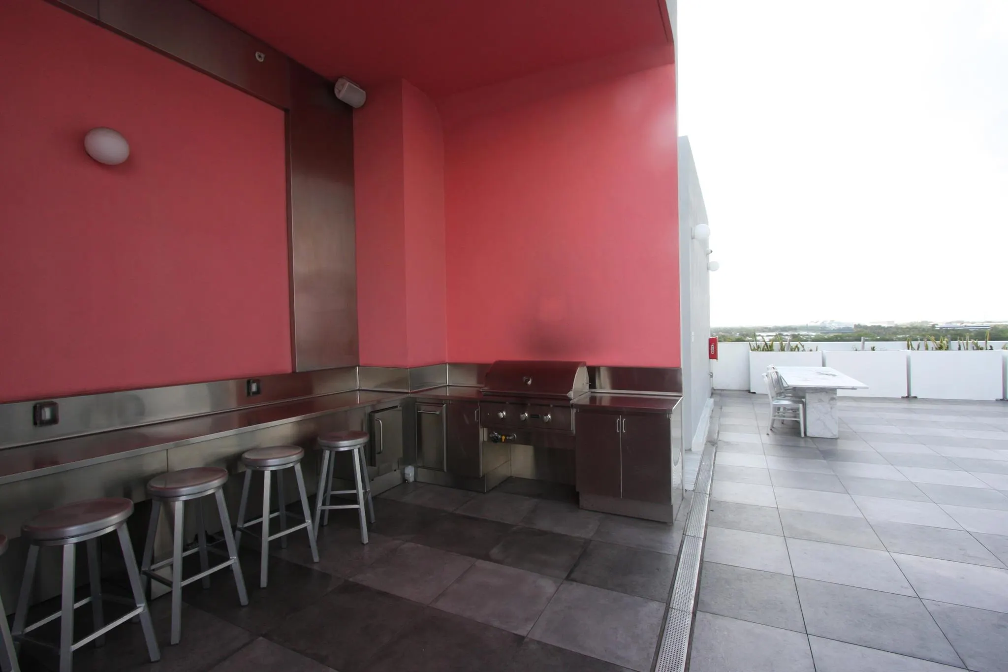 2000 Metropica Way, #1609