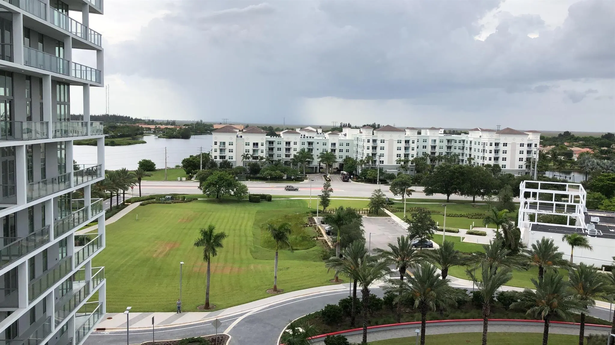 2000 Metropica Way, #1609
