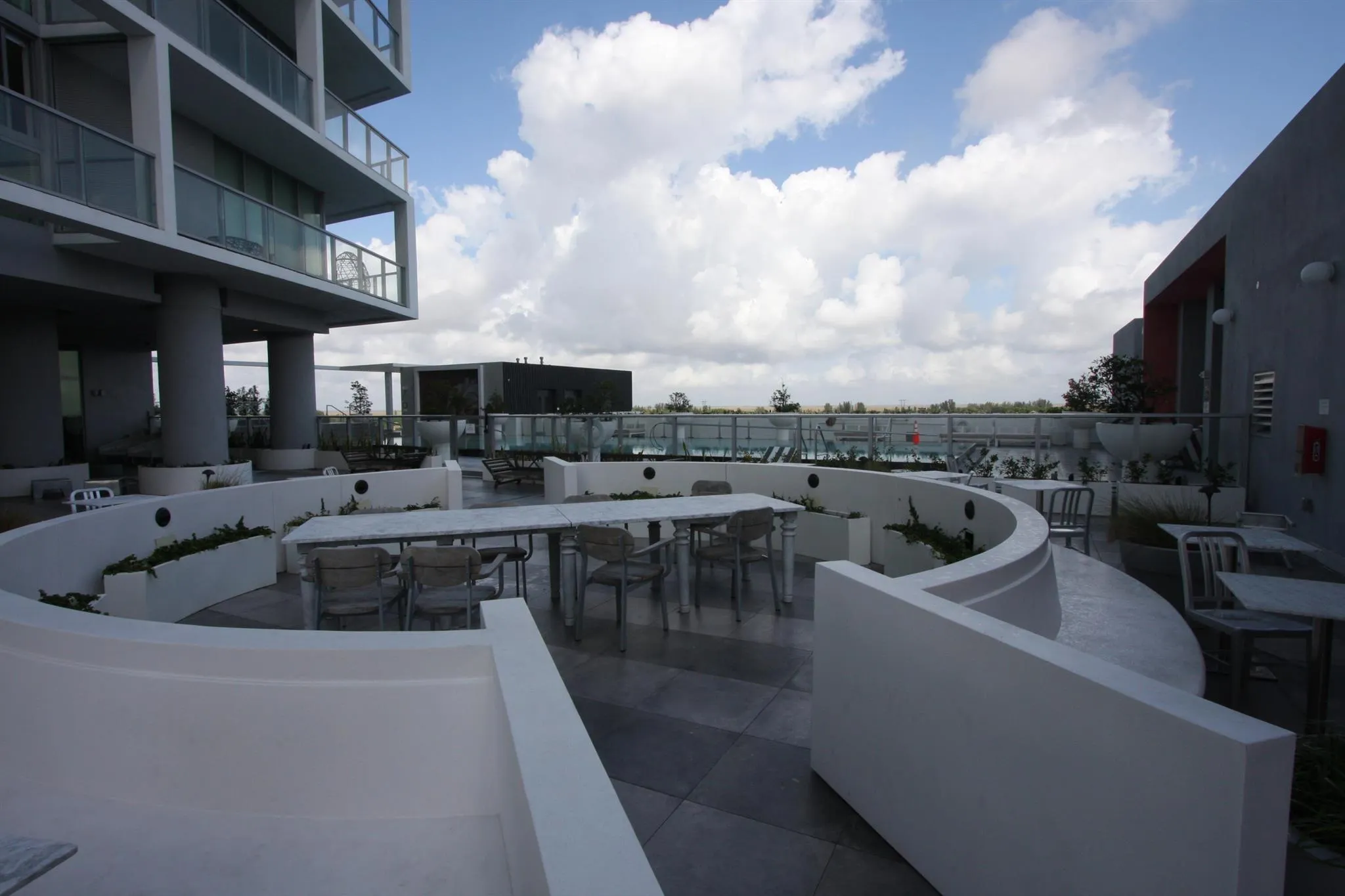 2000 Metropica Way, #1609