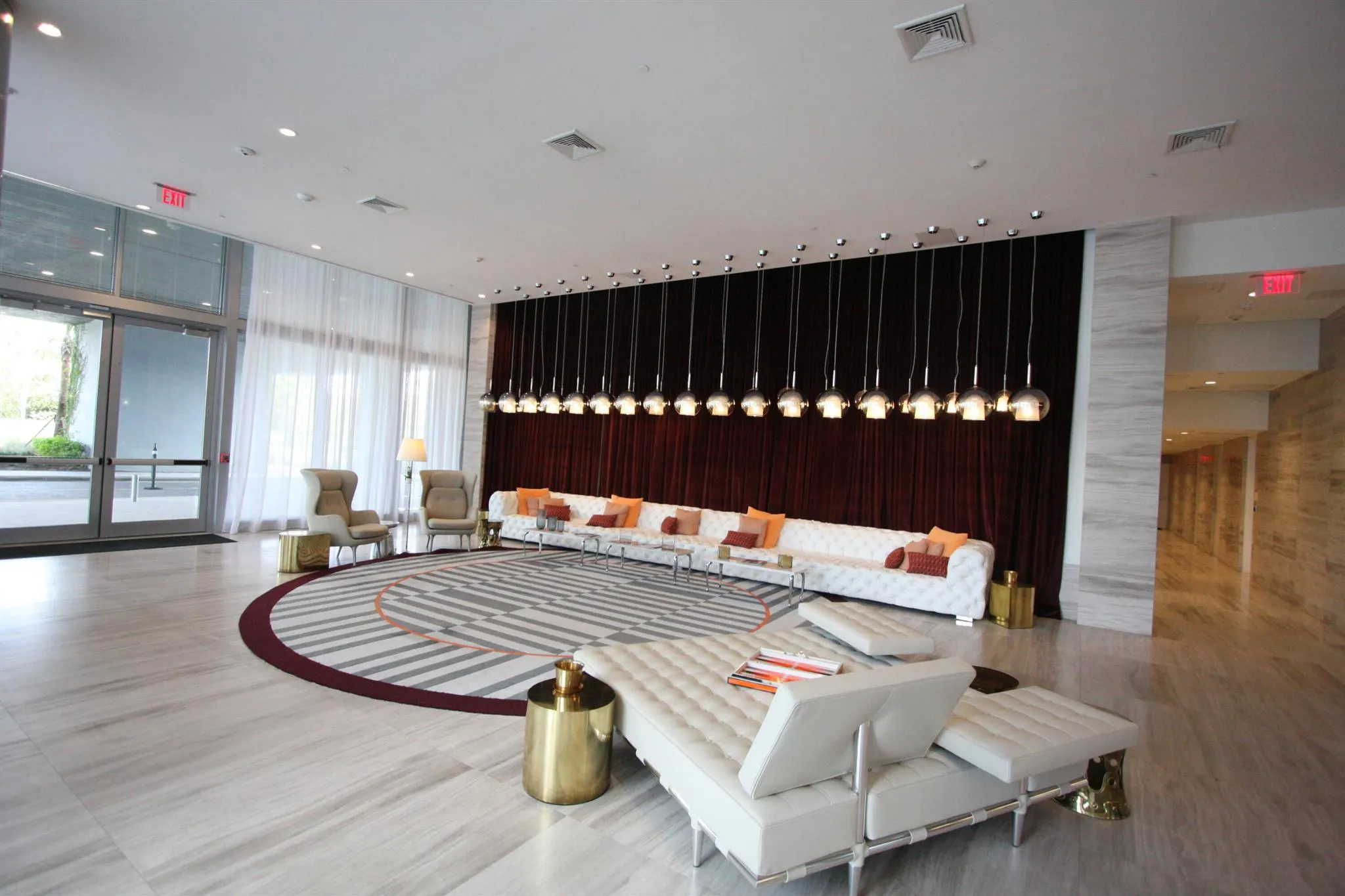 2000 Metropica Way, #1609
