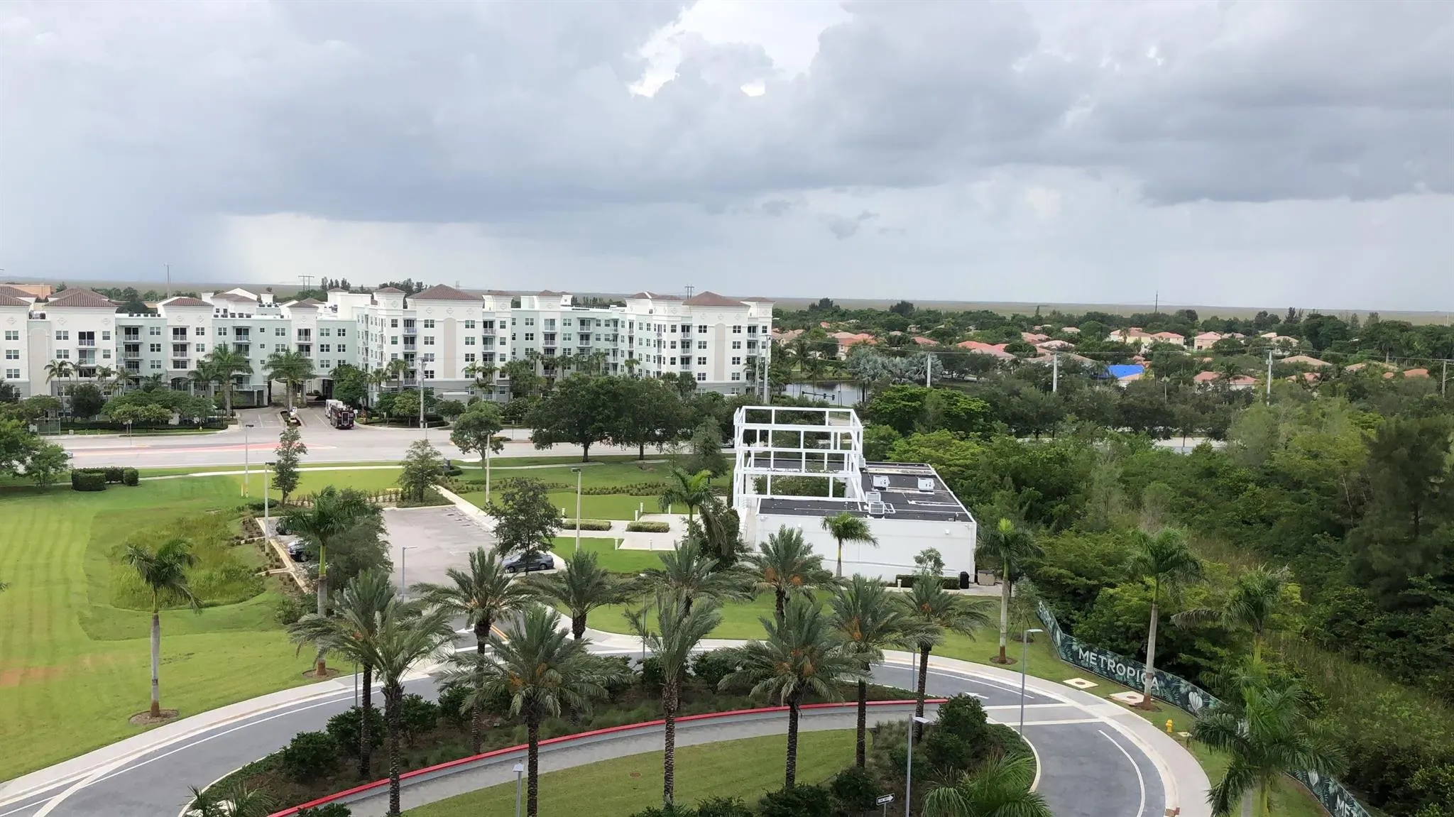 2000 Metropica Way, #1609
