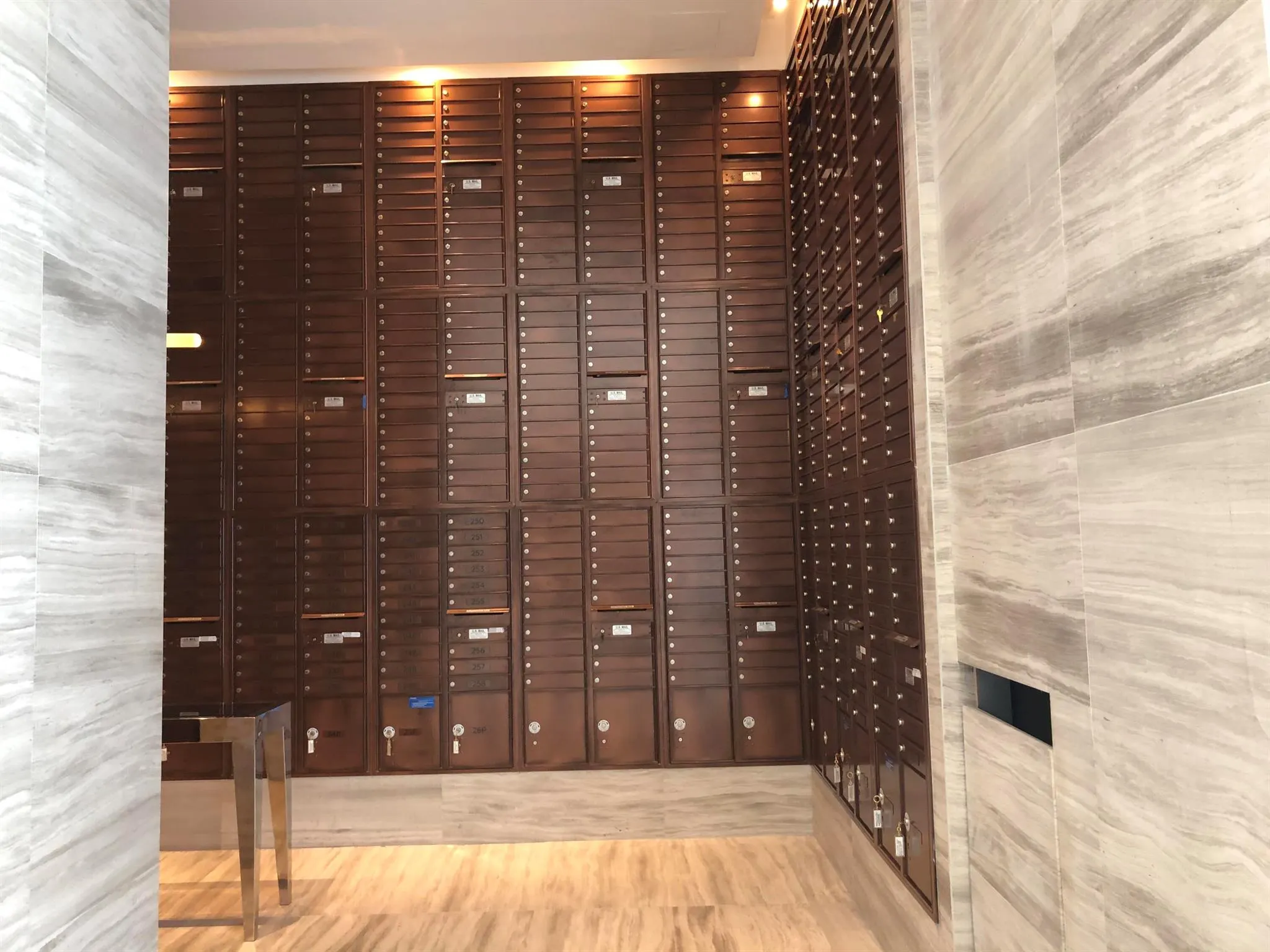 2000 Metropica Way, #1609
