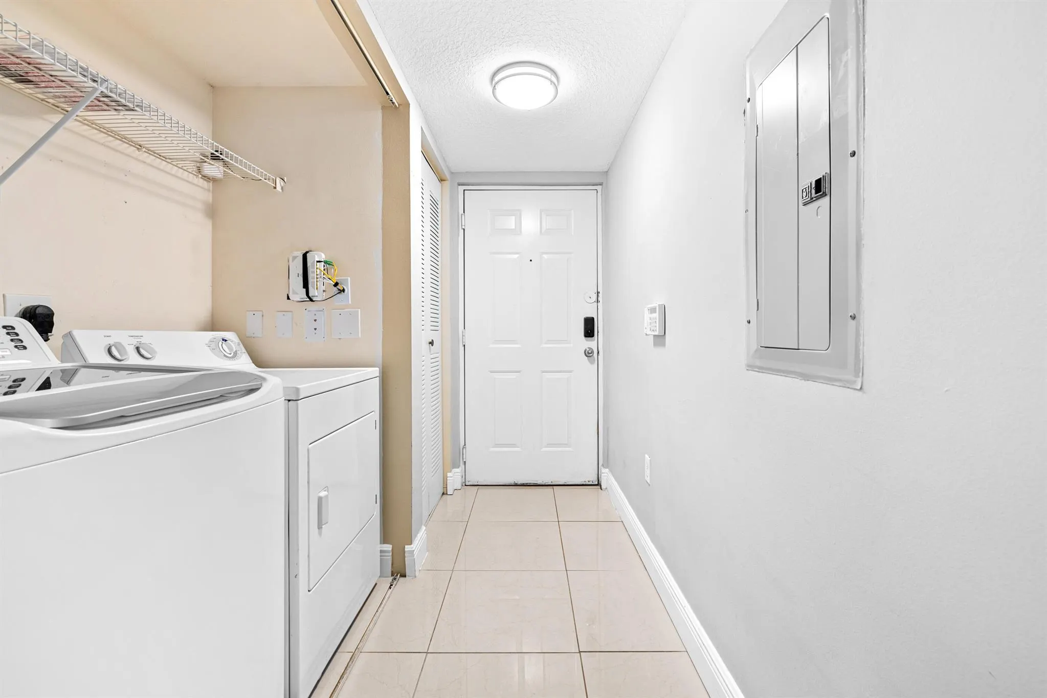 4041 San Marino Boulevard, #304