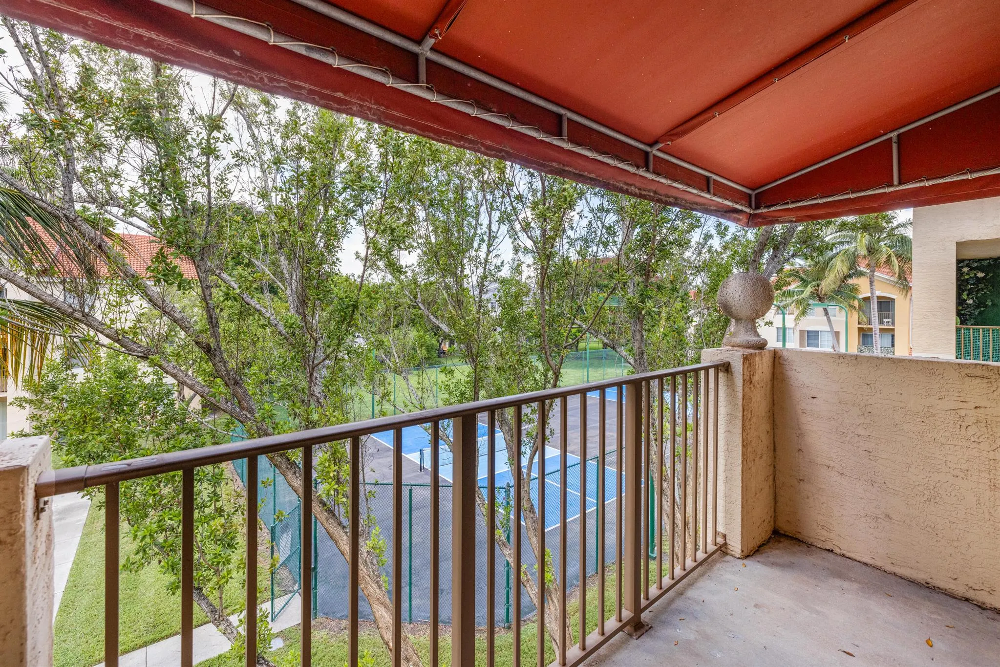 4041 San Marino Boulevard, #304