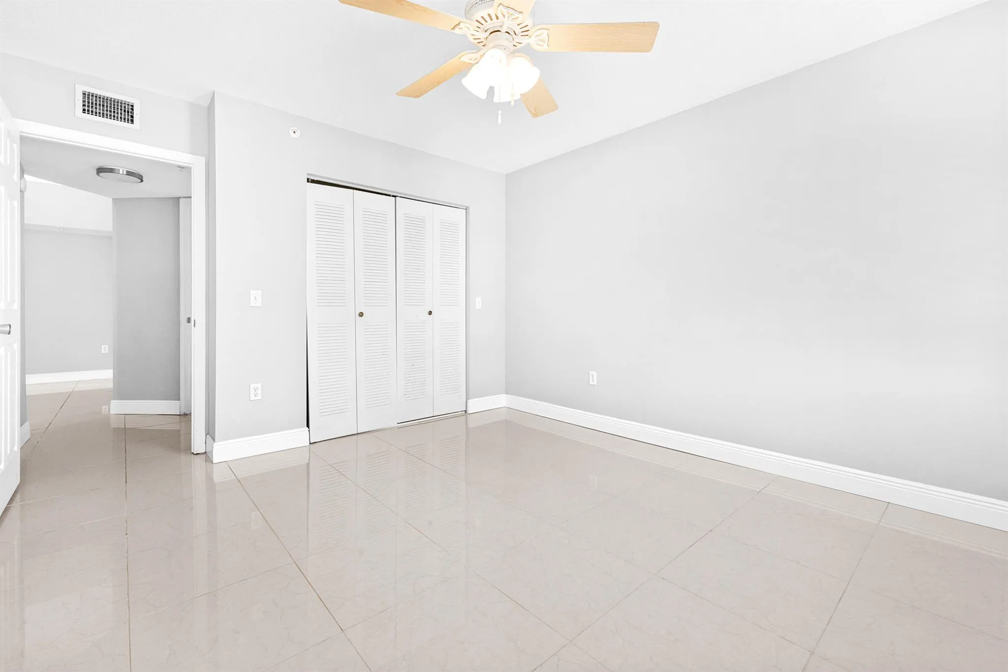 4041 San Marino Boulevard, #304