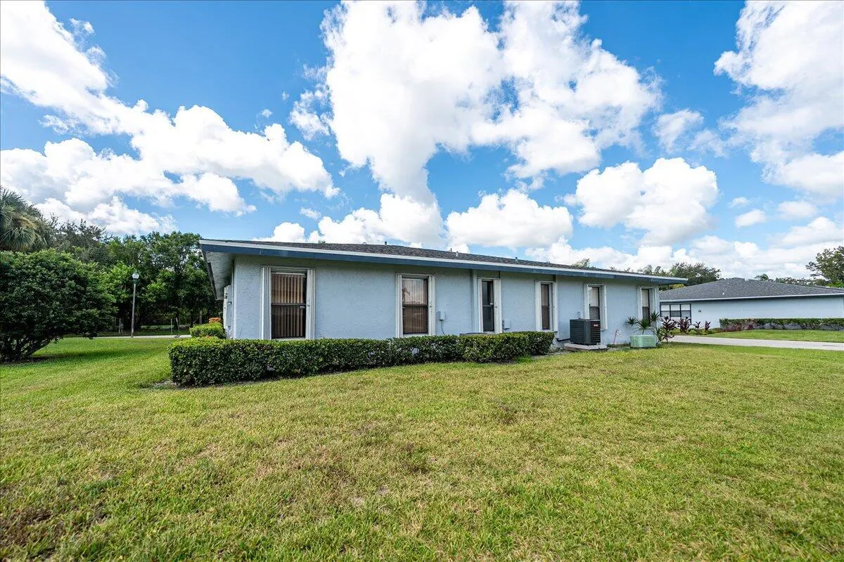 1775 S Dovetail Drive, #R