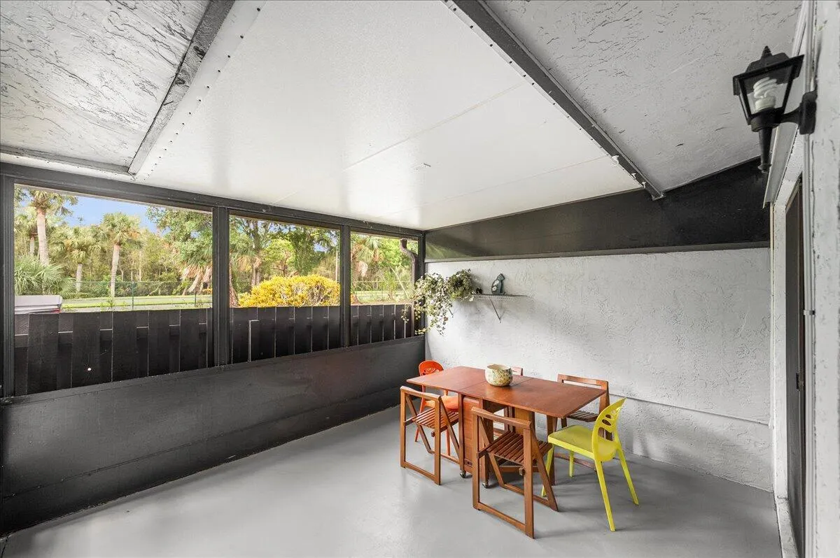 1775 S Dovetail Drive, #R