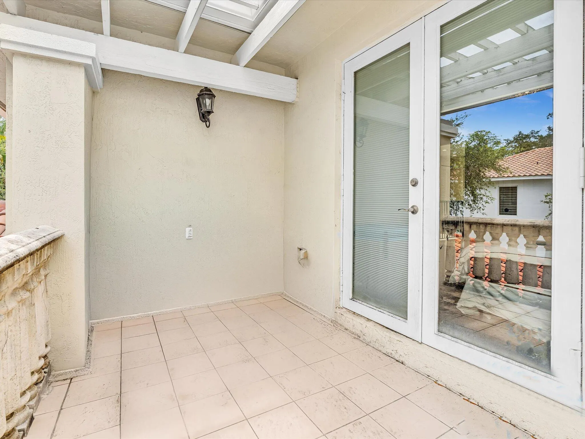 3555 Forest View Circle