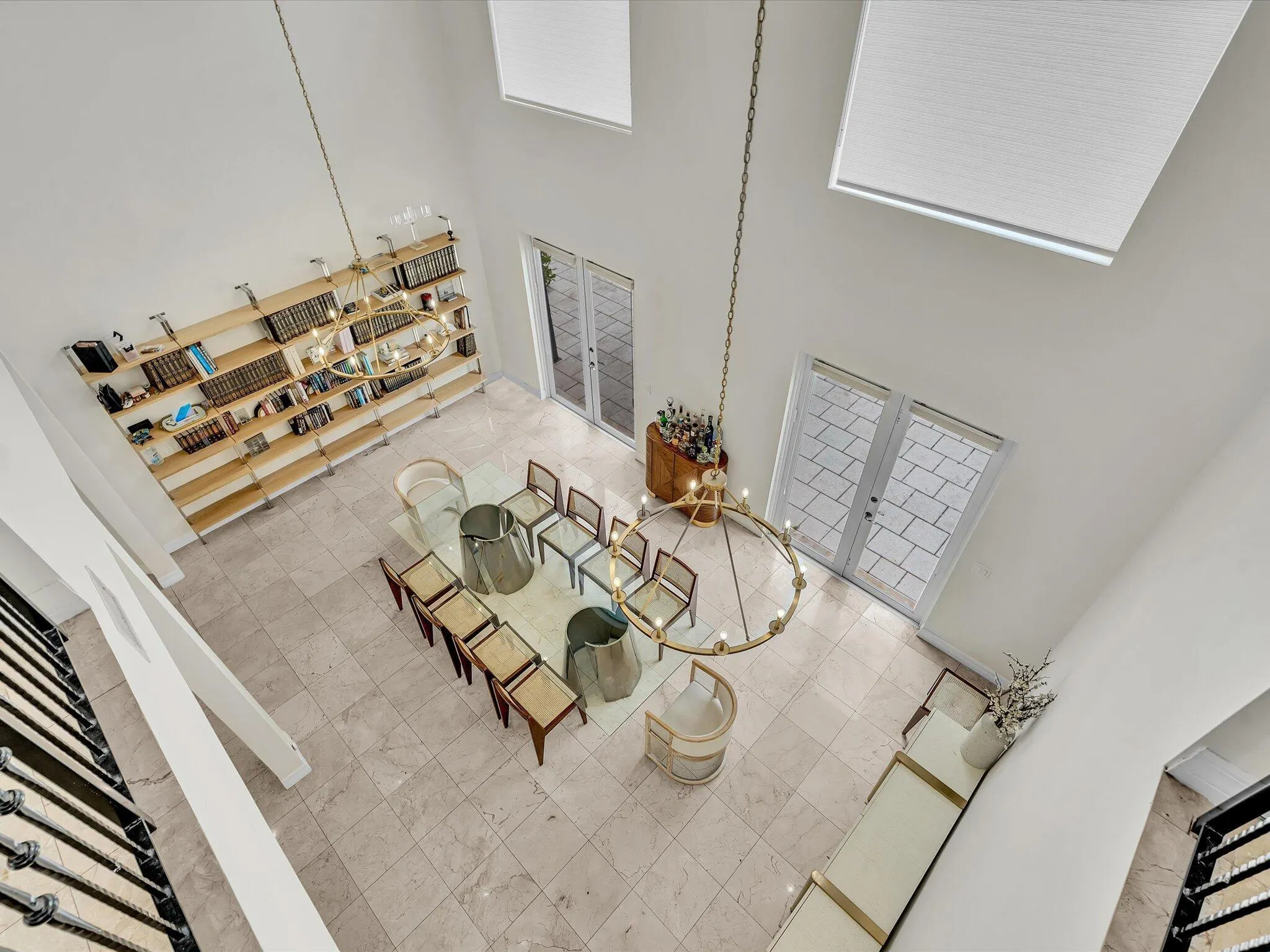 3555 Forest View Circle