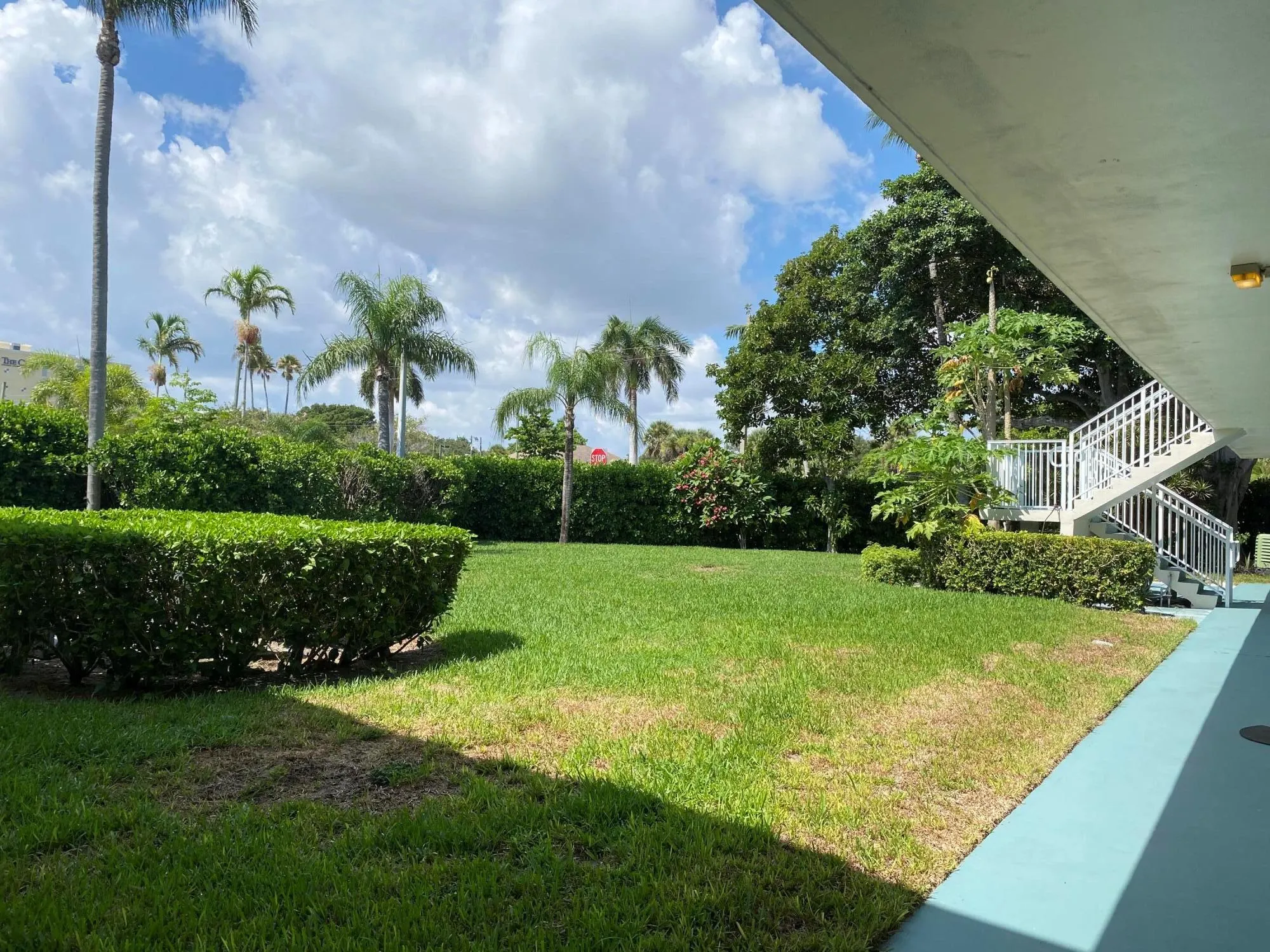 480 Horizons W, #102