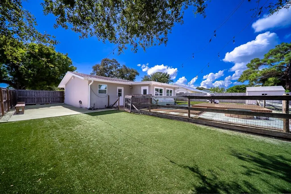 425 Erie Drive