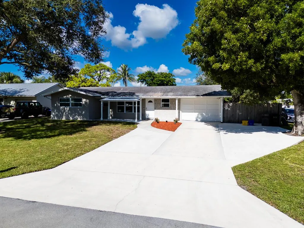 425 Erie Drive