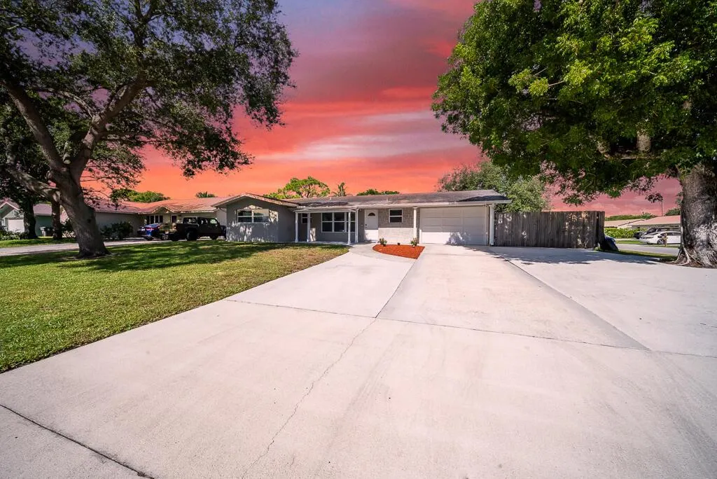 425 Erie Drive
