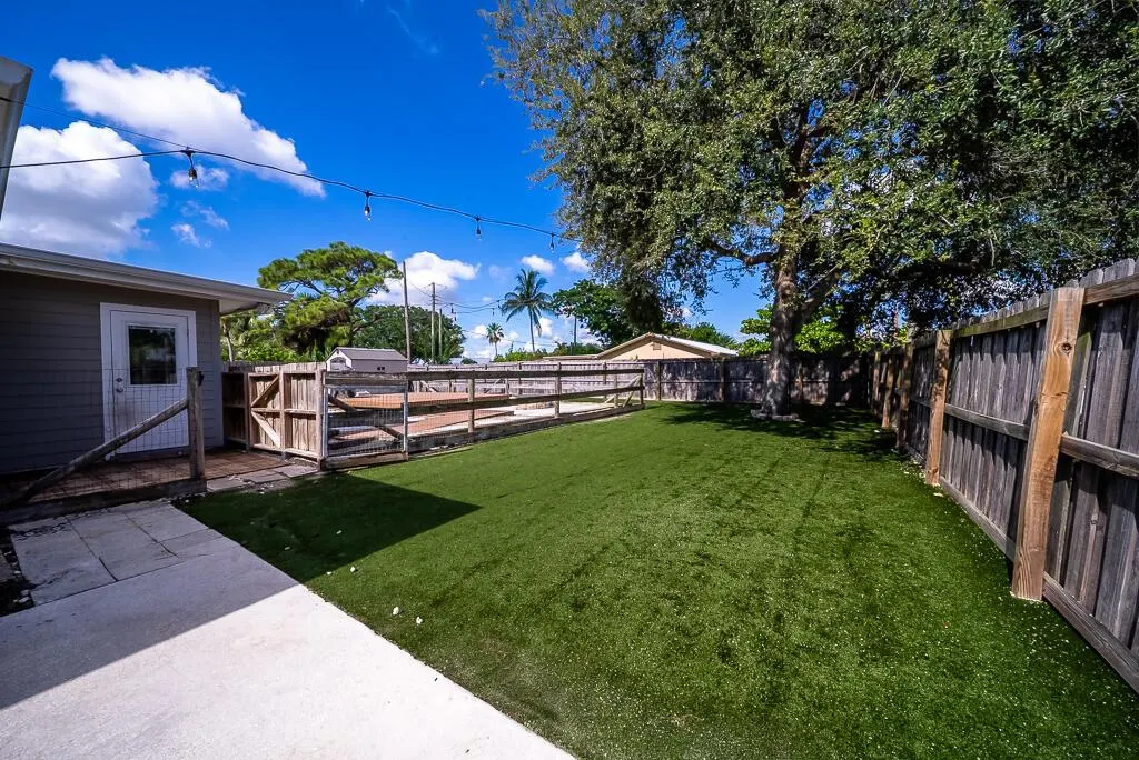 425 Erie Drive