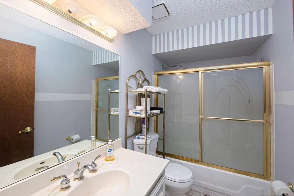 6034 Indrio Road, #1