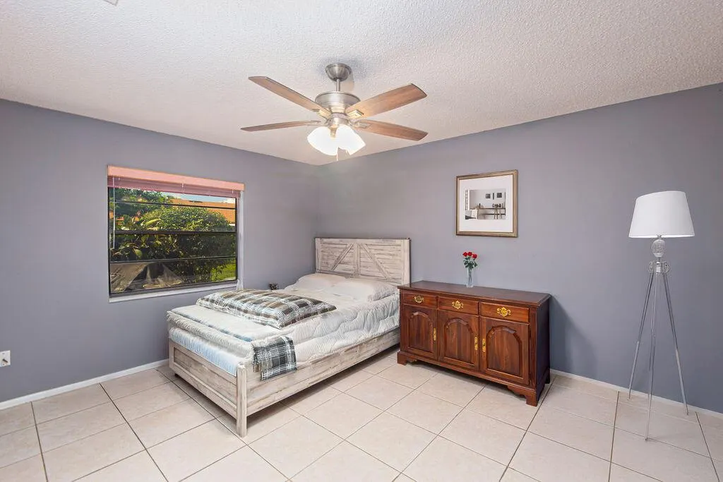 6034 Indrio Road, #1