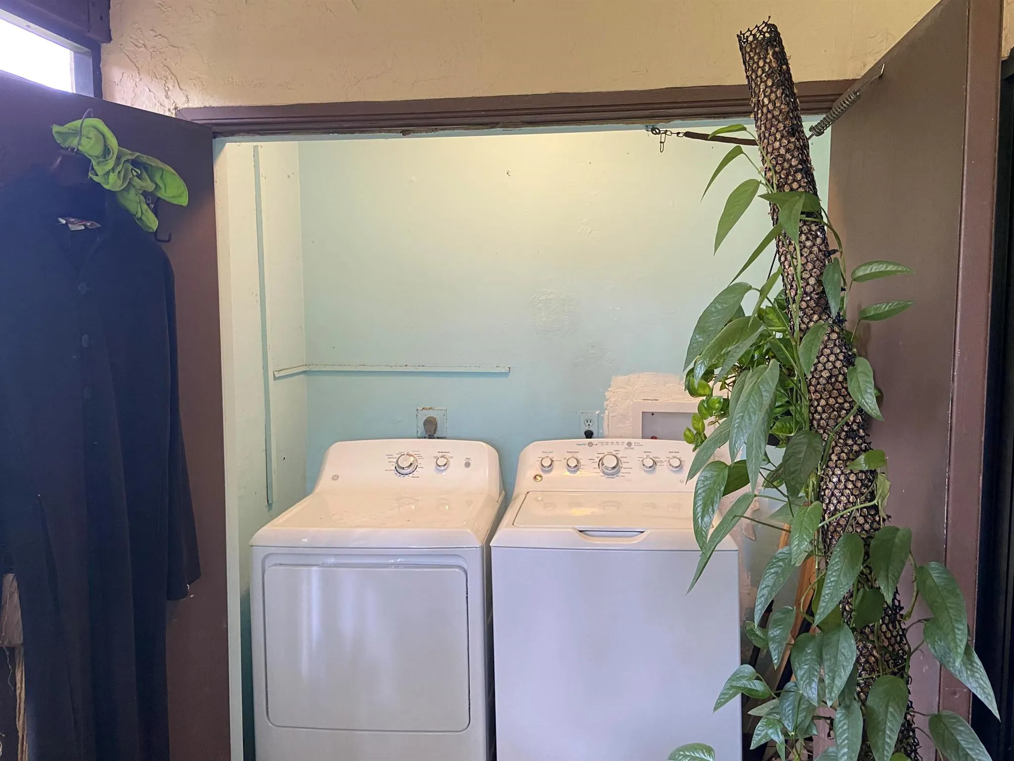 1001 Lakeview Circle, #1001