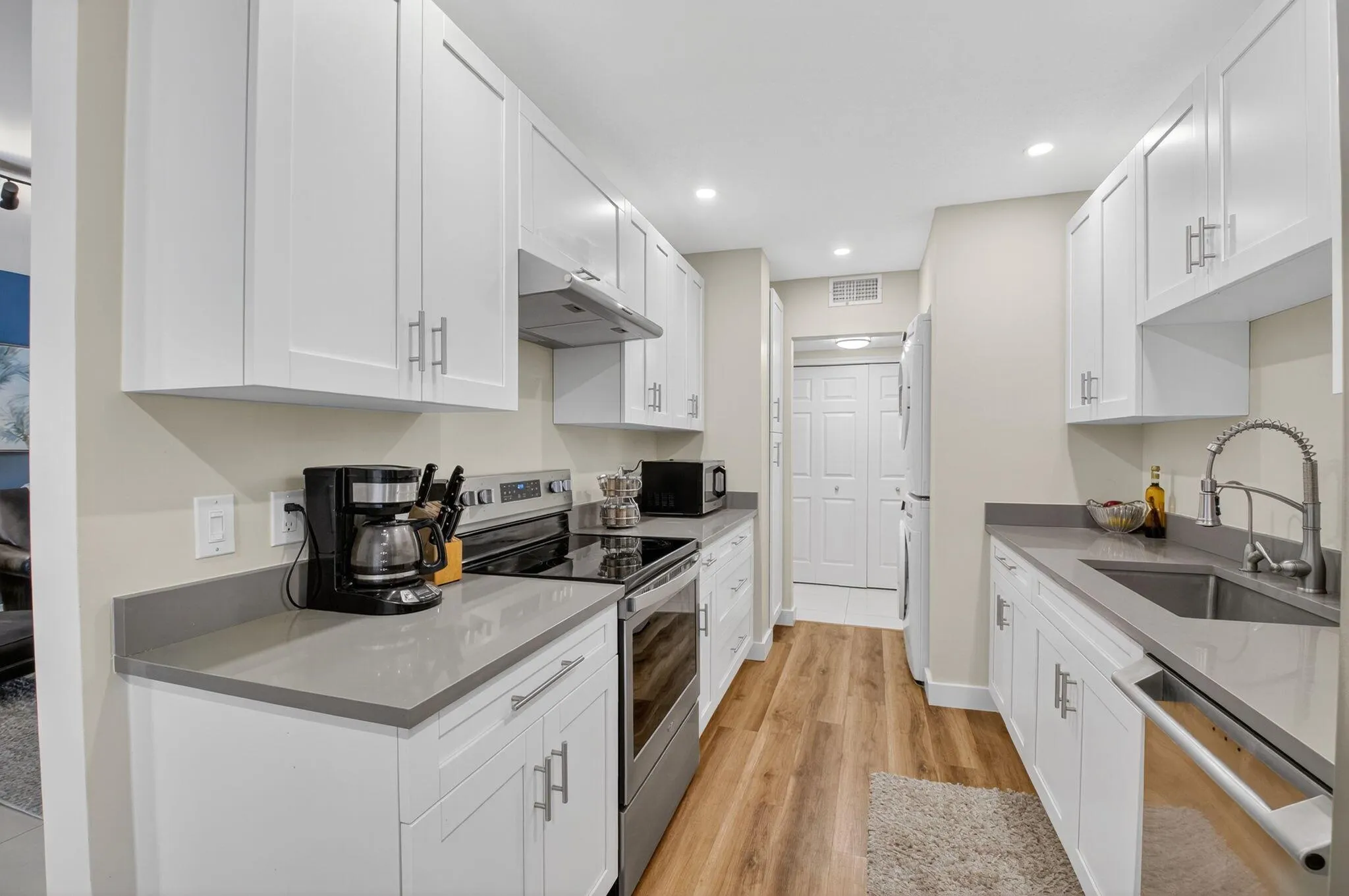 6342 Longboat Lane, #201