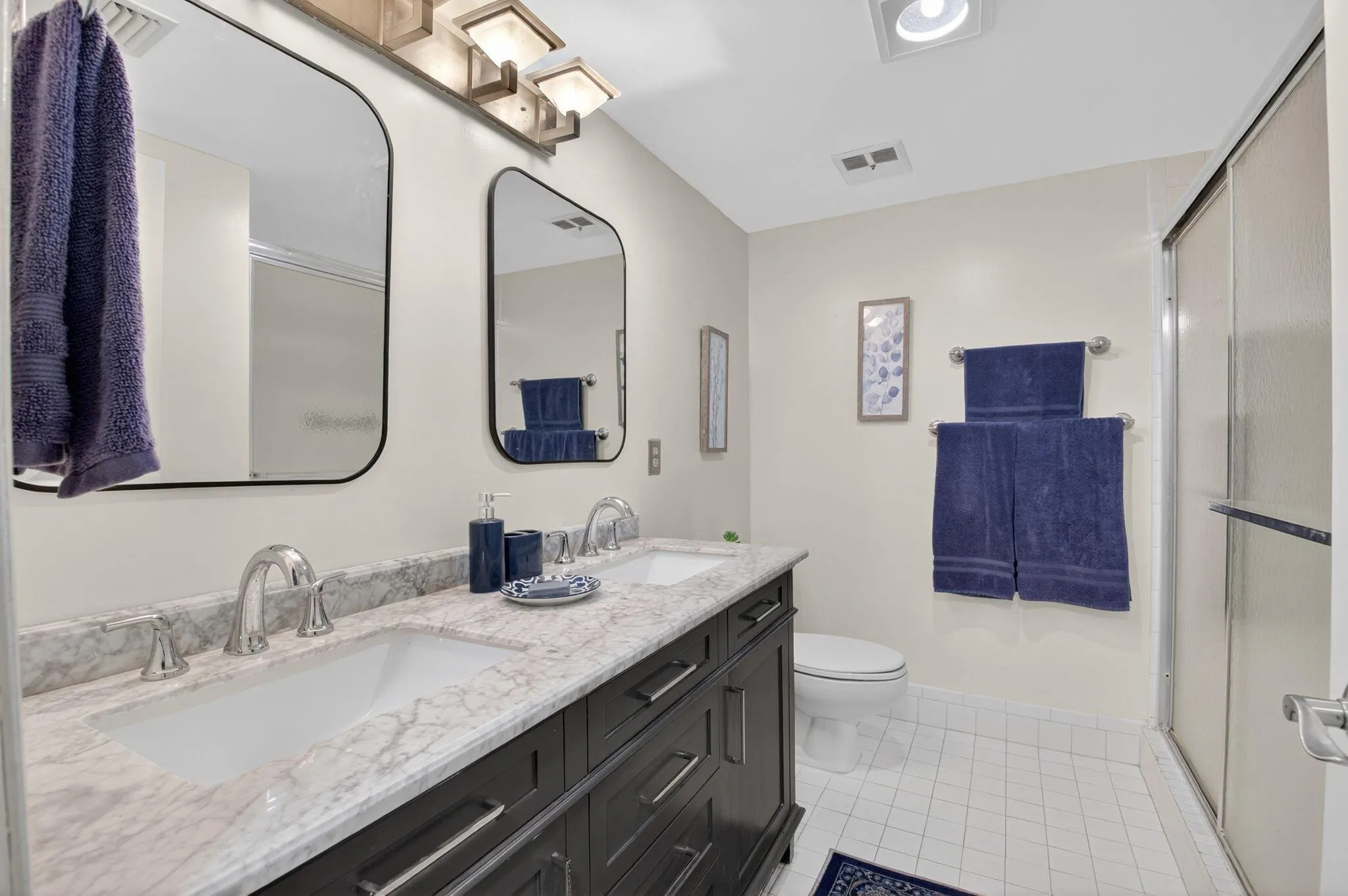 6342 Longboat Lane, #201
