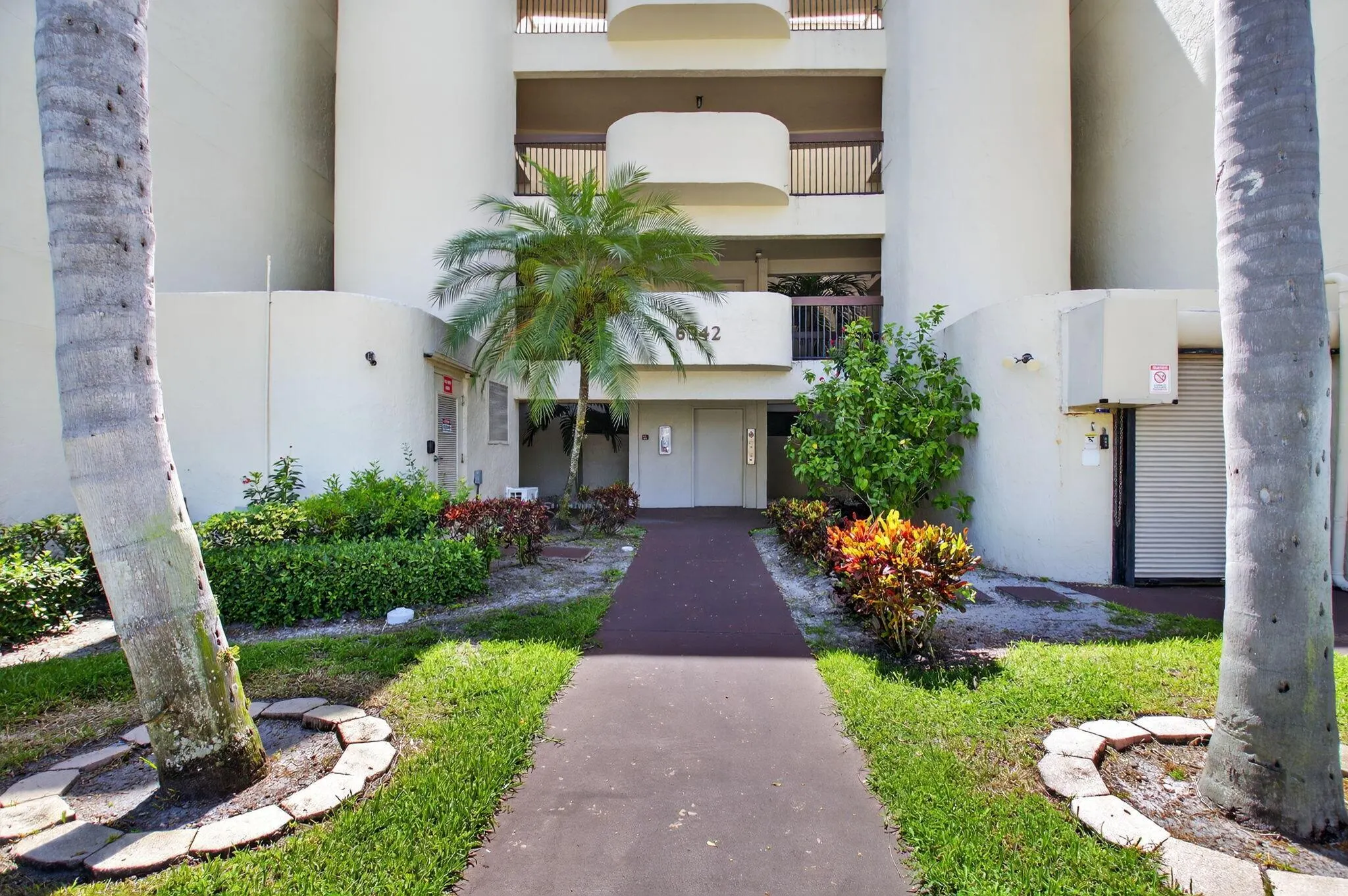 6342 Longboat Lane, #201