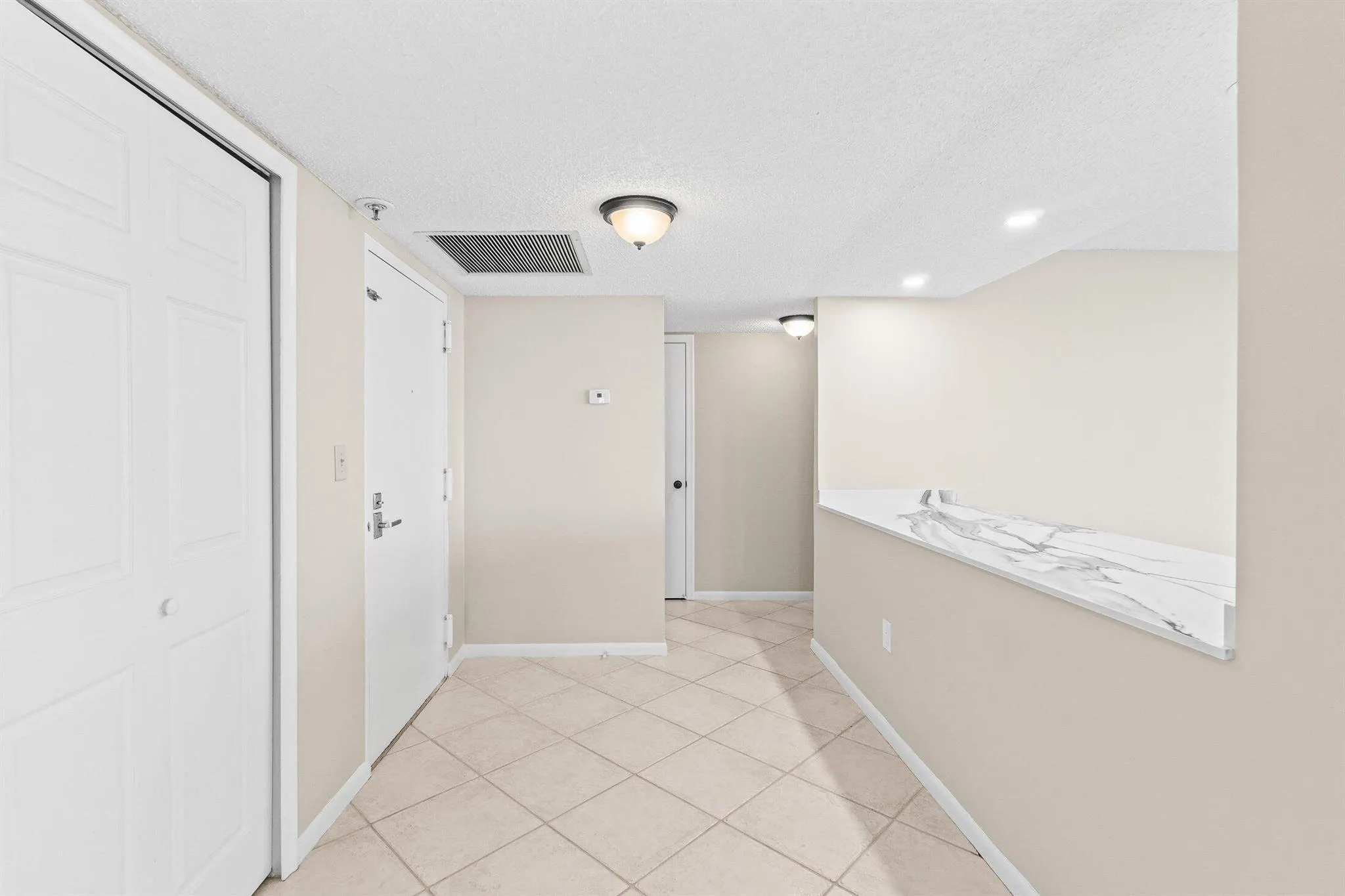 4200 N Ocean Drive, #1-1601