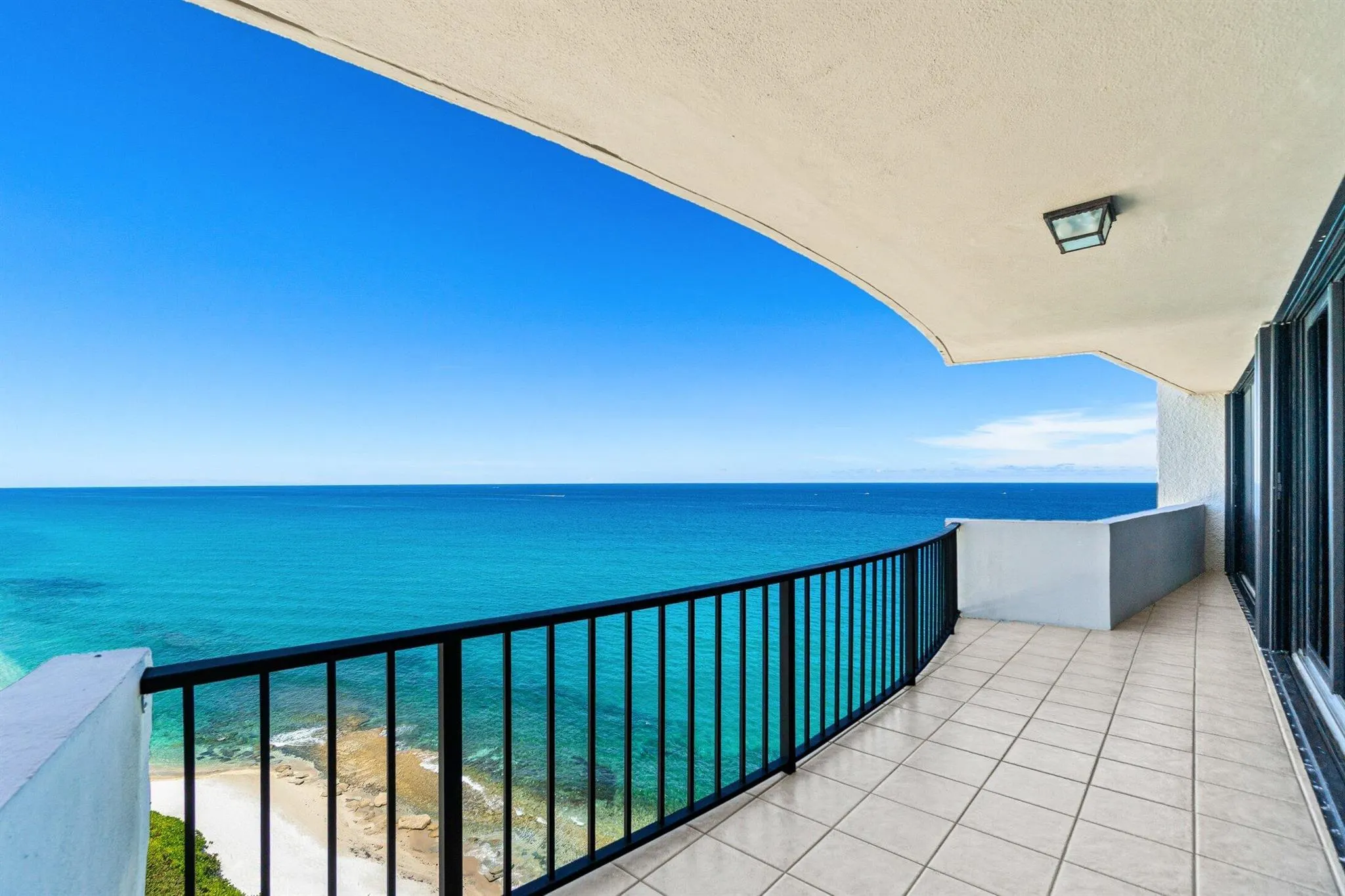 4200 N Ocean Drive, #1-1601