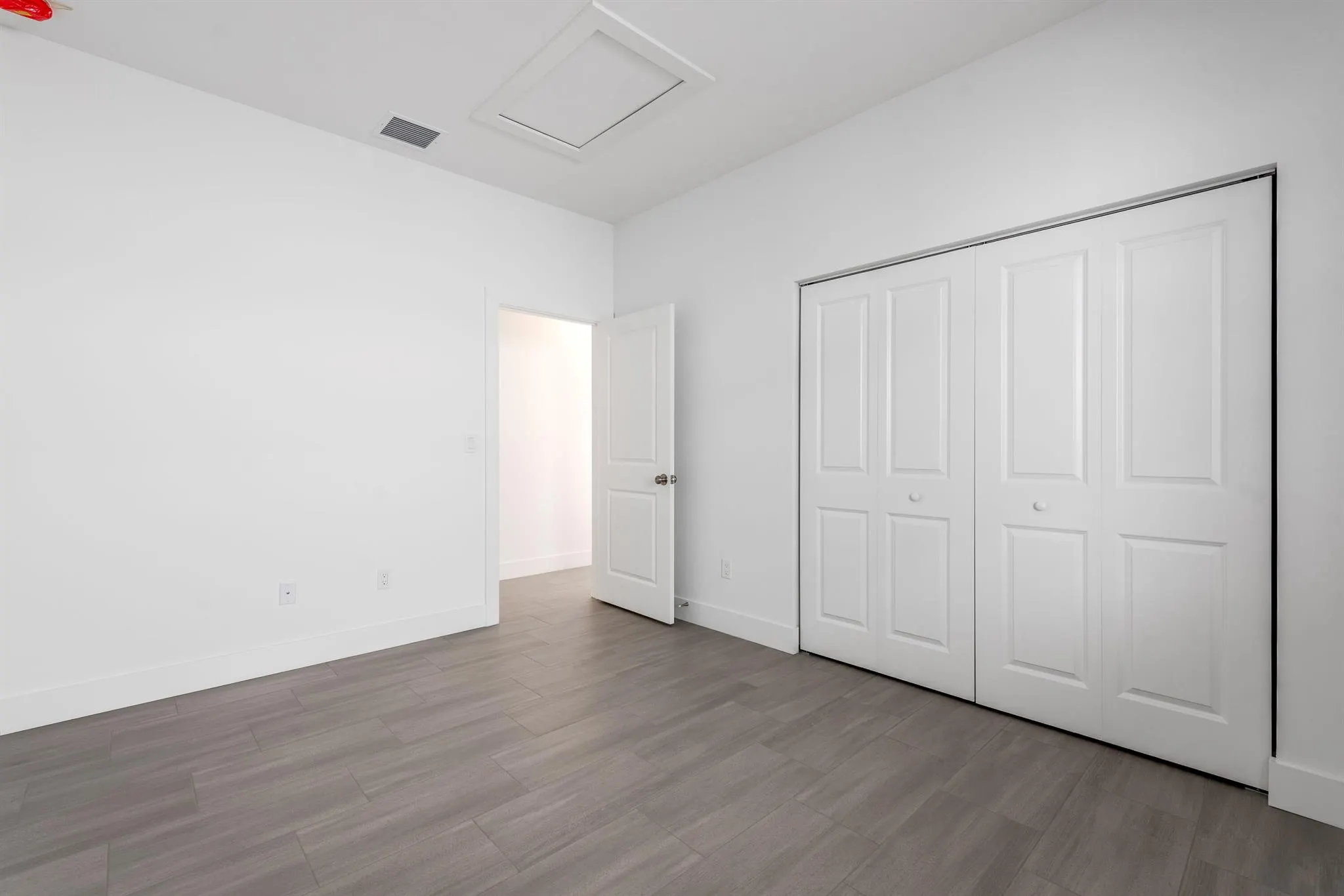 3739 Saginaw