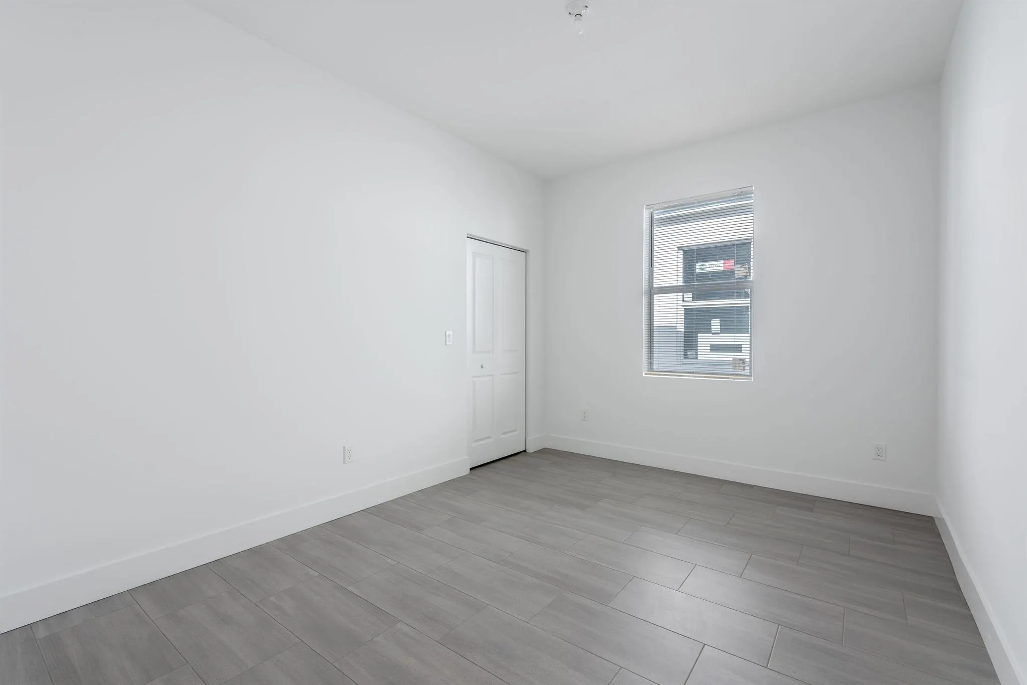 3739 Saginaw