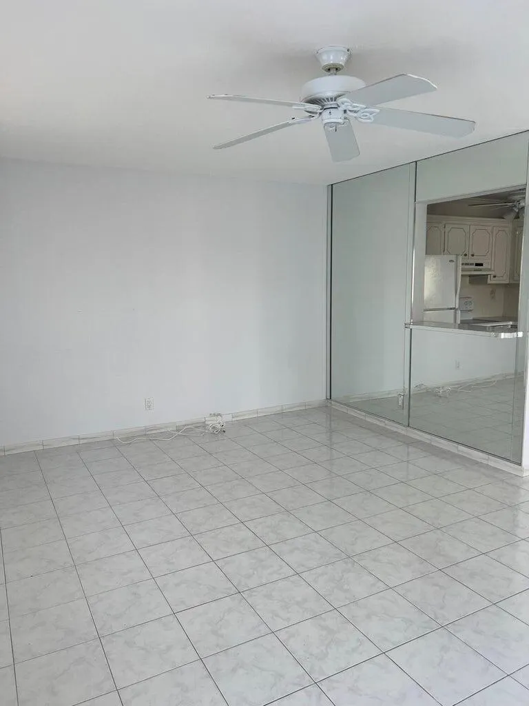 371 Flanders H, #371
