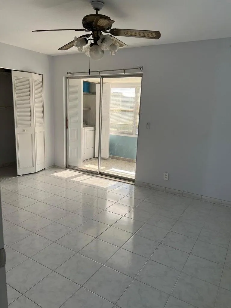 371 Flanders H, #371