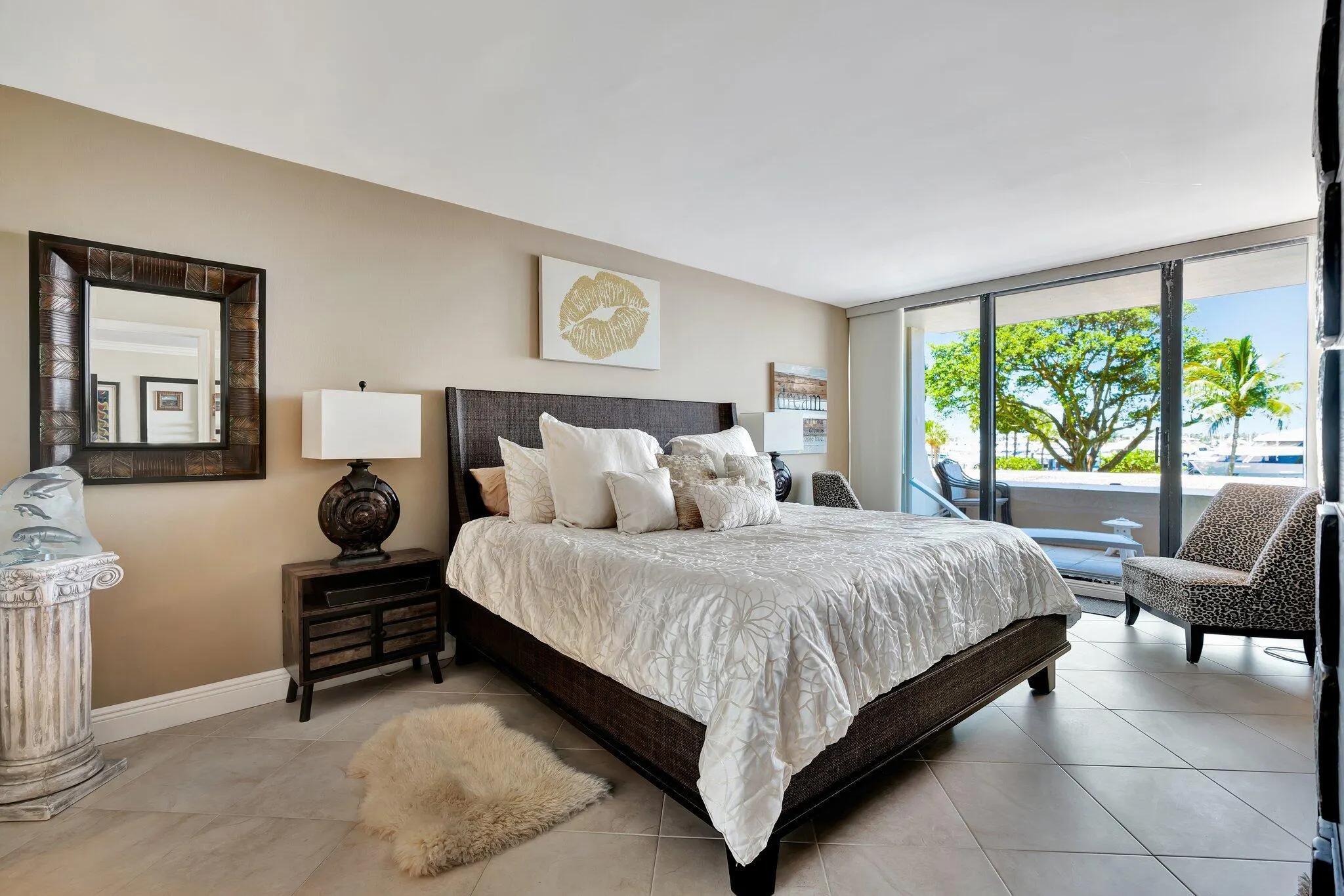 134 Lakeshore Drive, #215