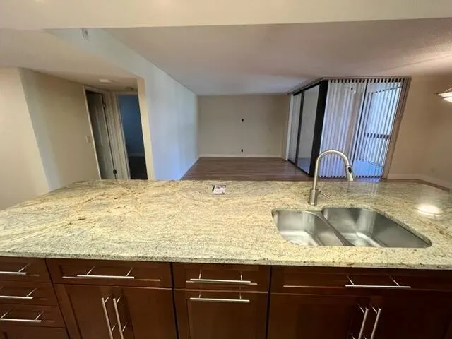 2255 Lindell 4209 Boulevard, #4209