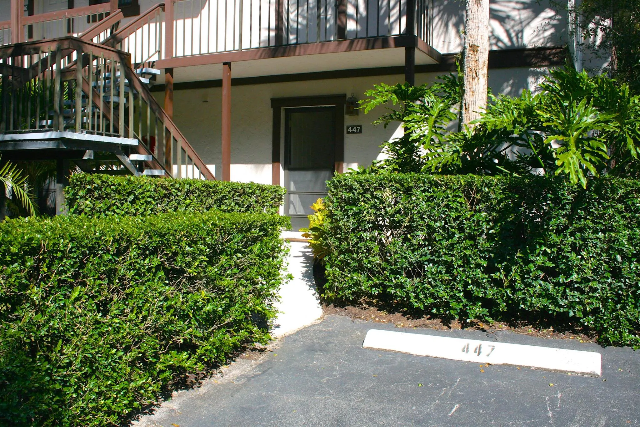 11863 Wimbledon Circle, #447