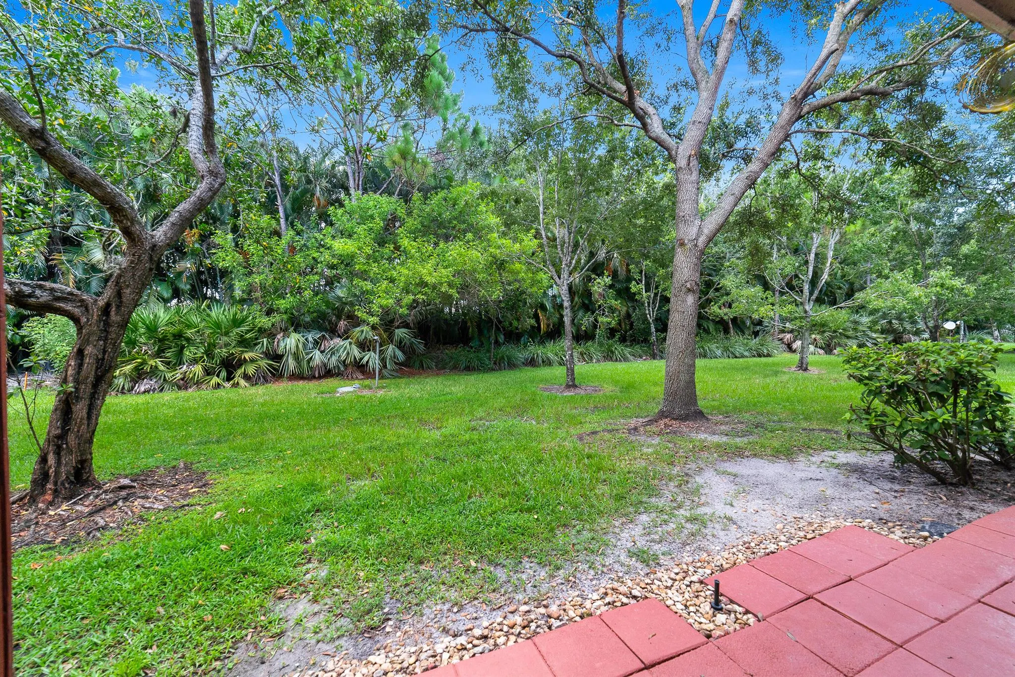 2241 SW Marshfield Court
