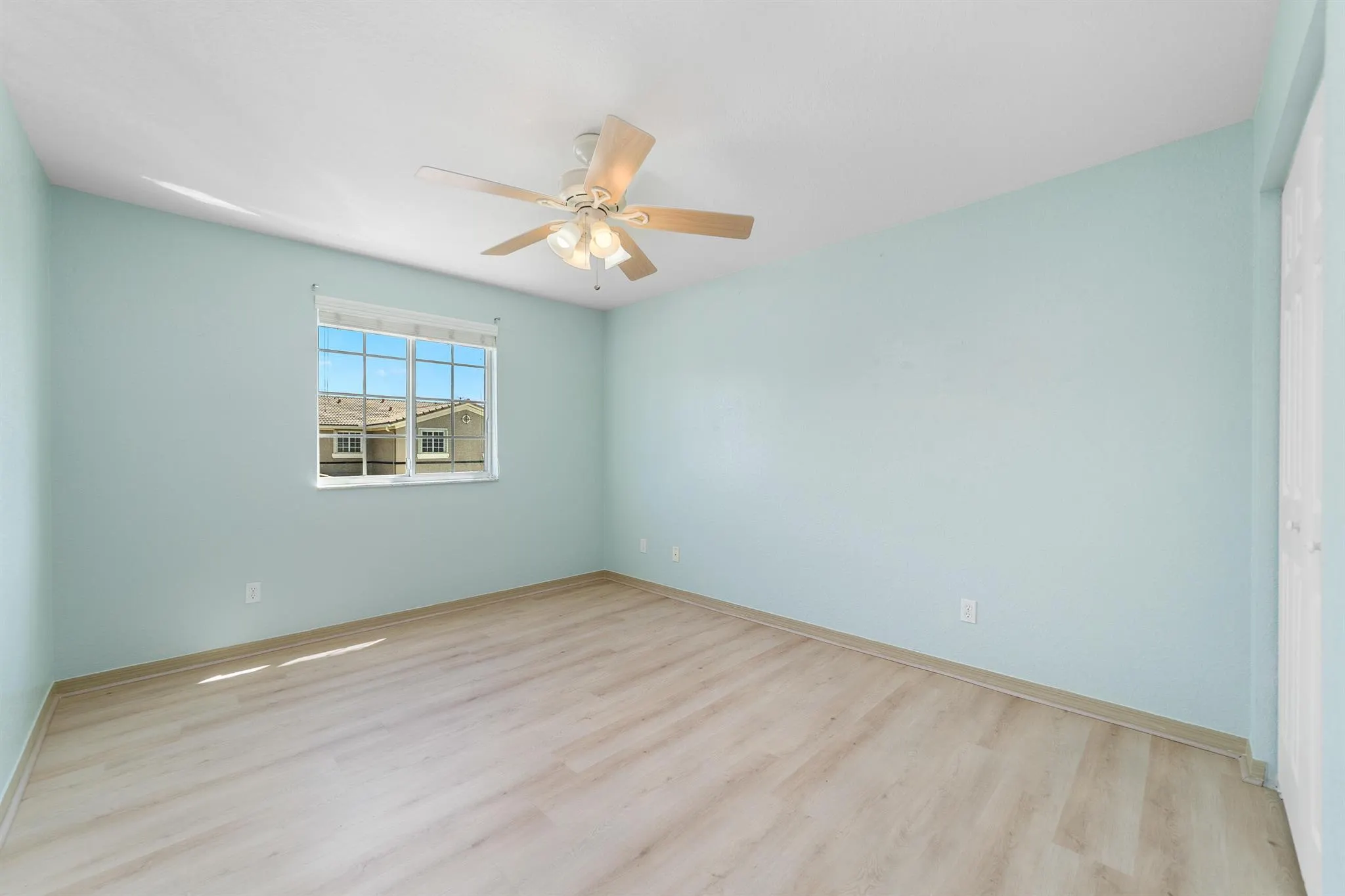 2241 SW Marshfield Court