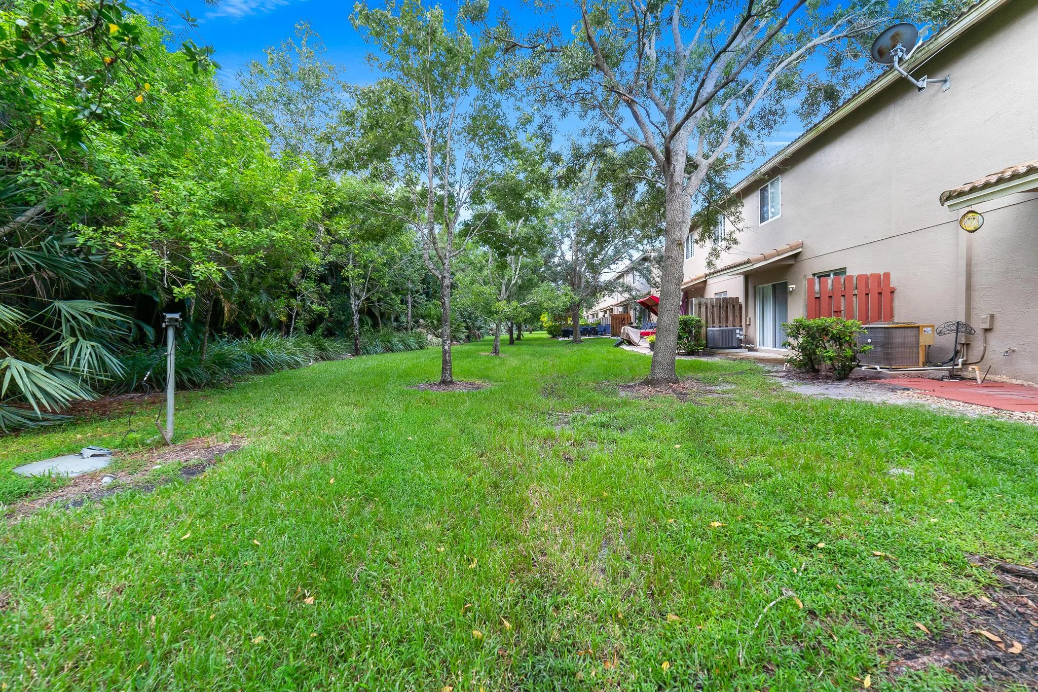 2241 SW Marshfield Court