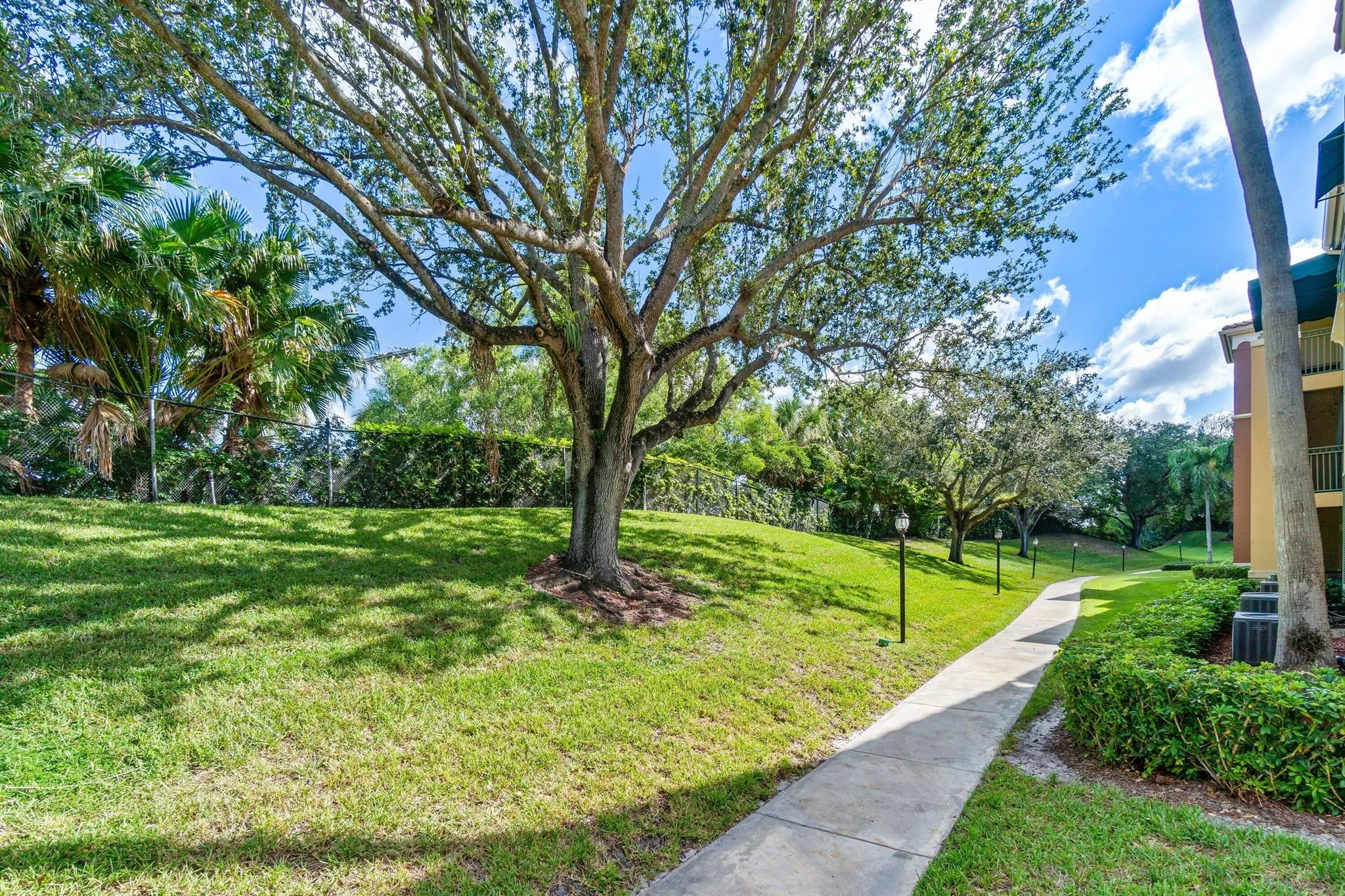 11770 Saint Andrews Place, #302
