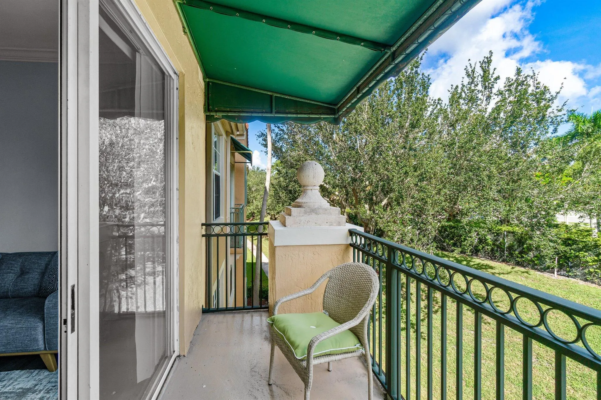 11770 Saint Andrews Place, #302