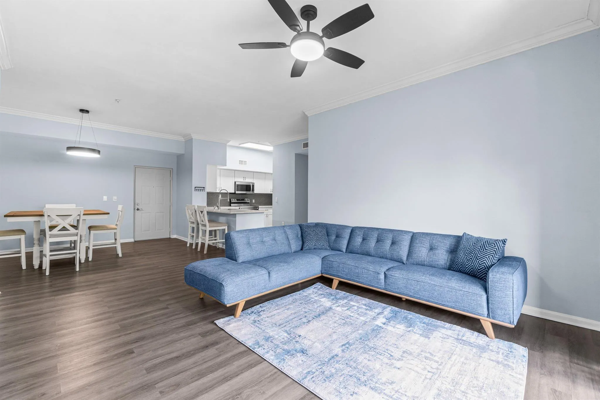 11770 Saint Andrews Place, #302