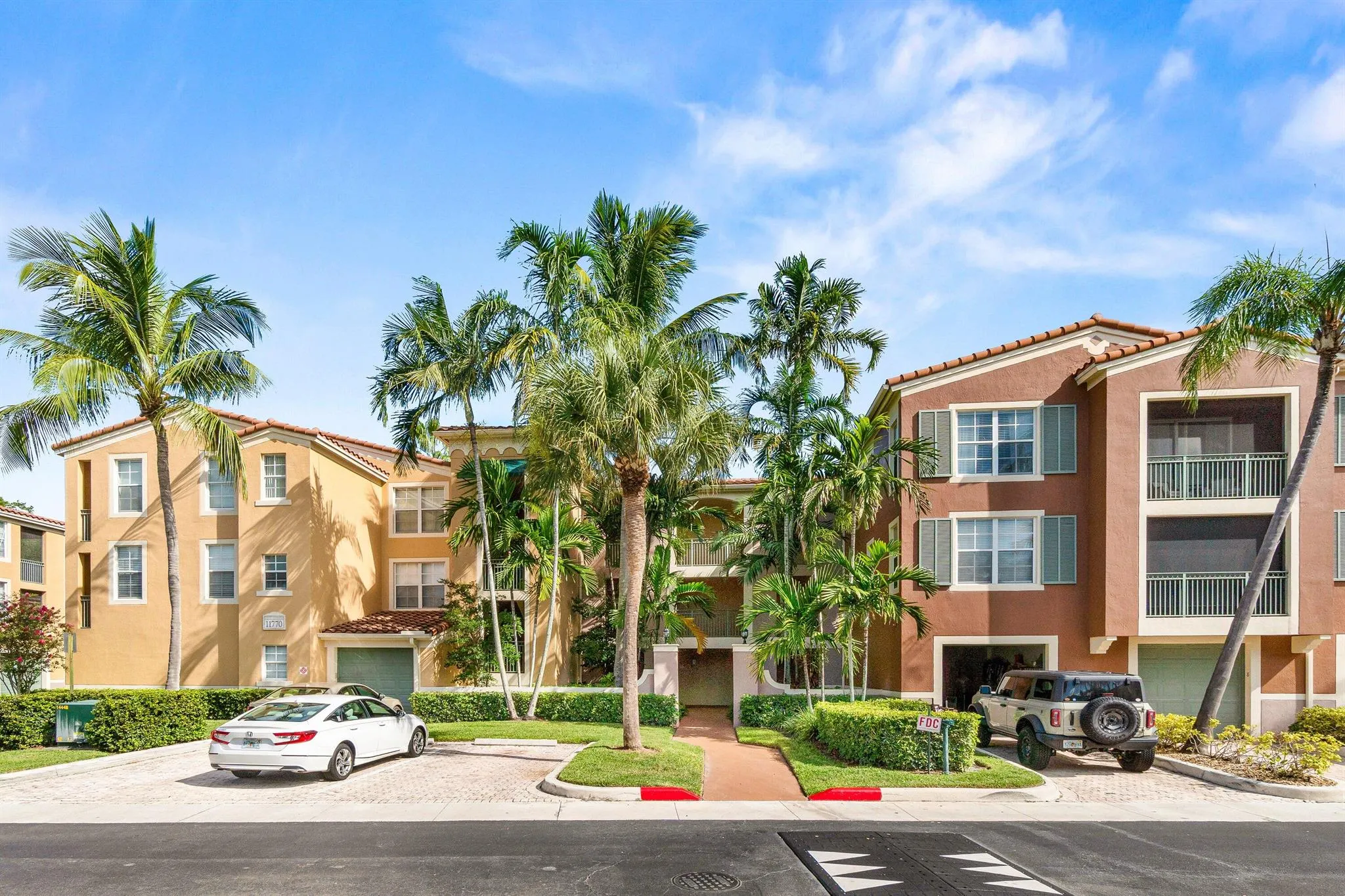 11770 Saint Andrews Place, #302