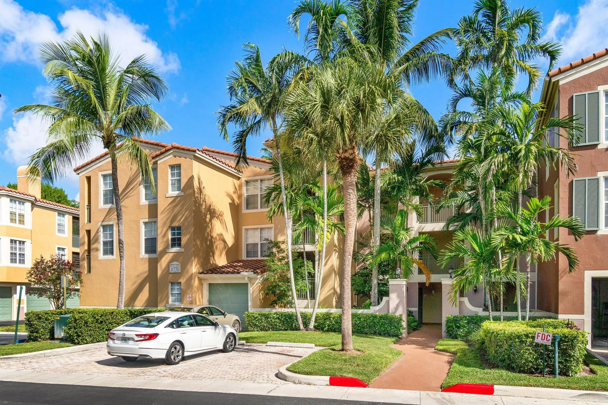 11770 Saint Andrews Place, #302