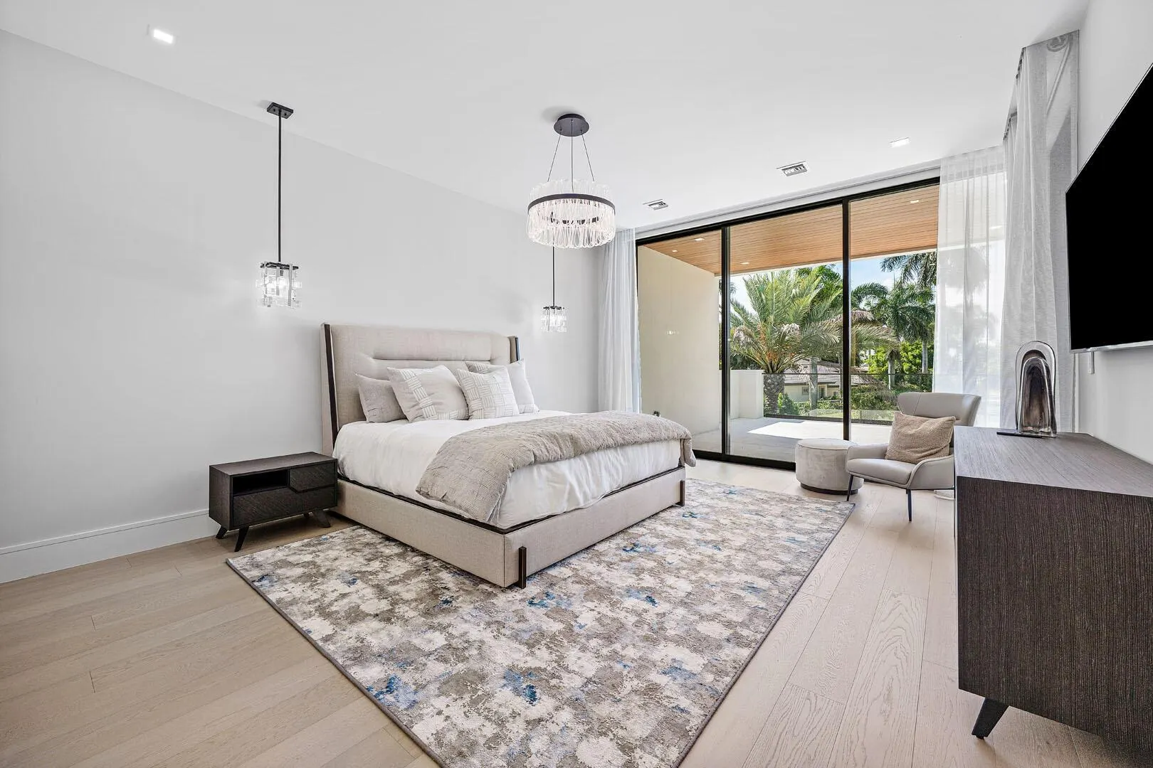 217 Thatch Palm Drive