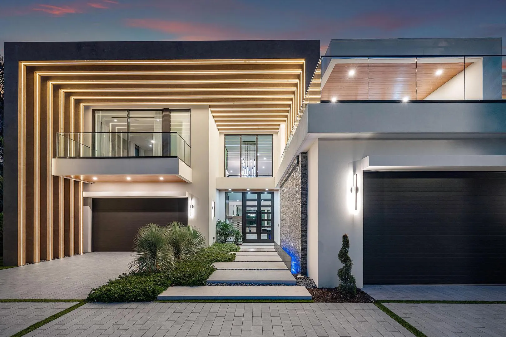 217 Thatch Palm Drive